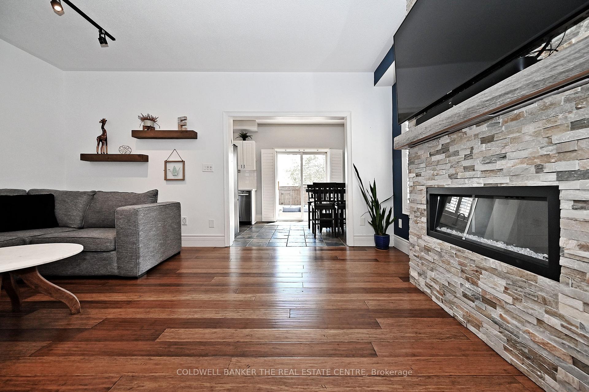 Photo 8 of 14 Hesketh Court, Caledon, Rural Caledon — HOMEH