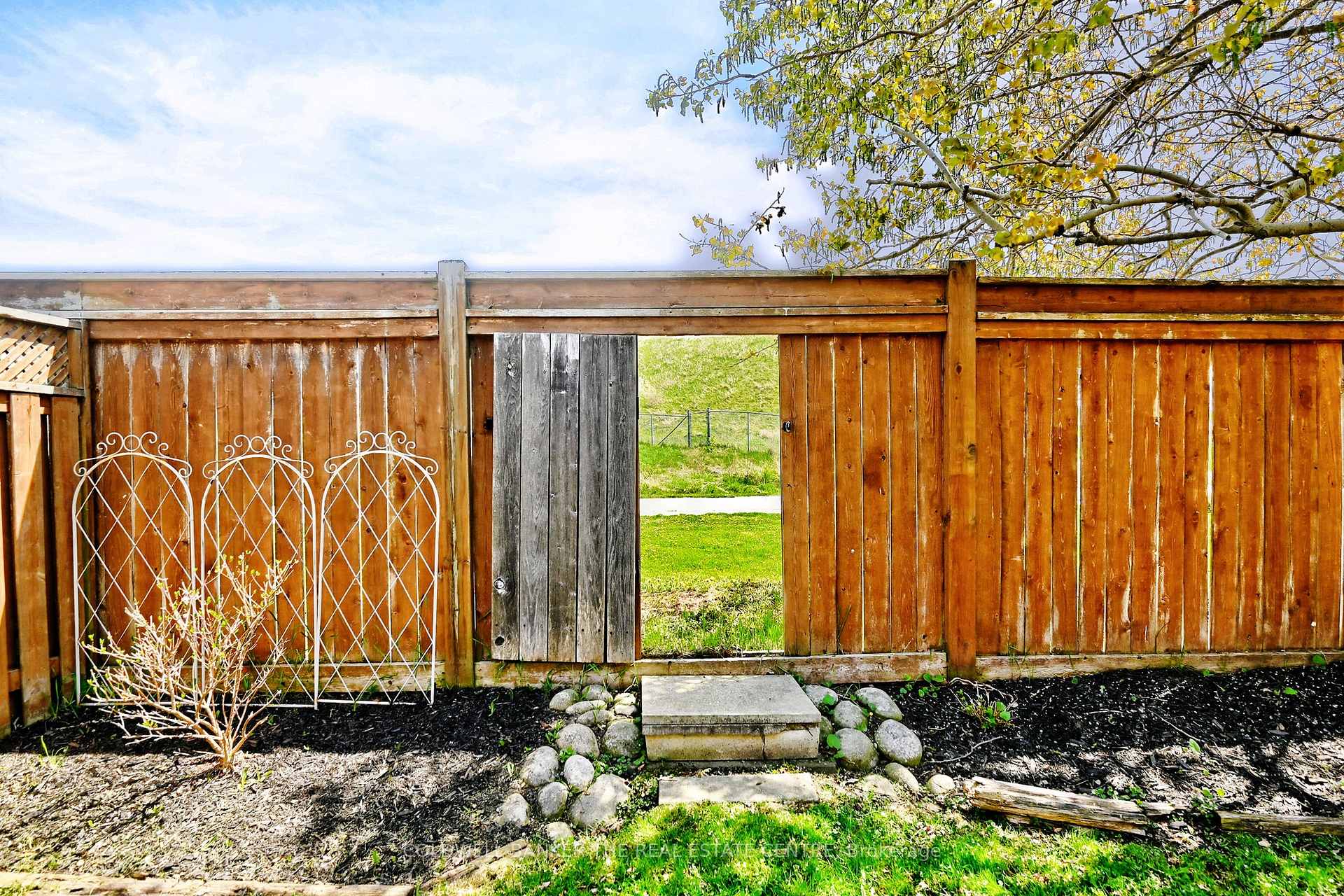 Photo 42 of 14 Hesketh Court, Caledon, Rural Caledon — HOMEH