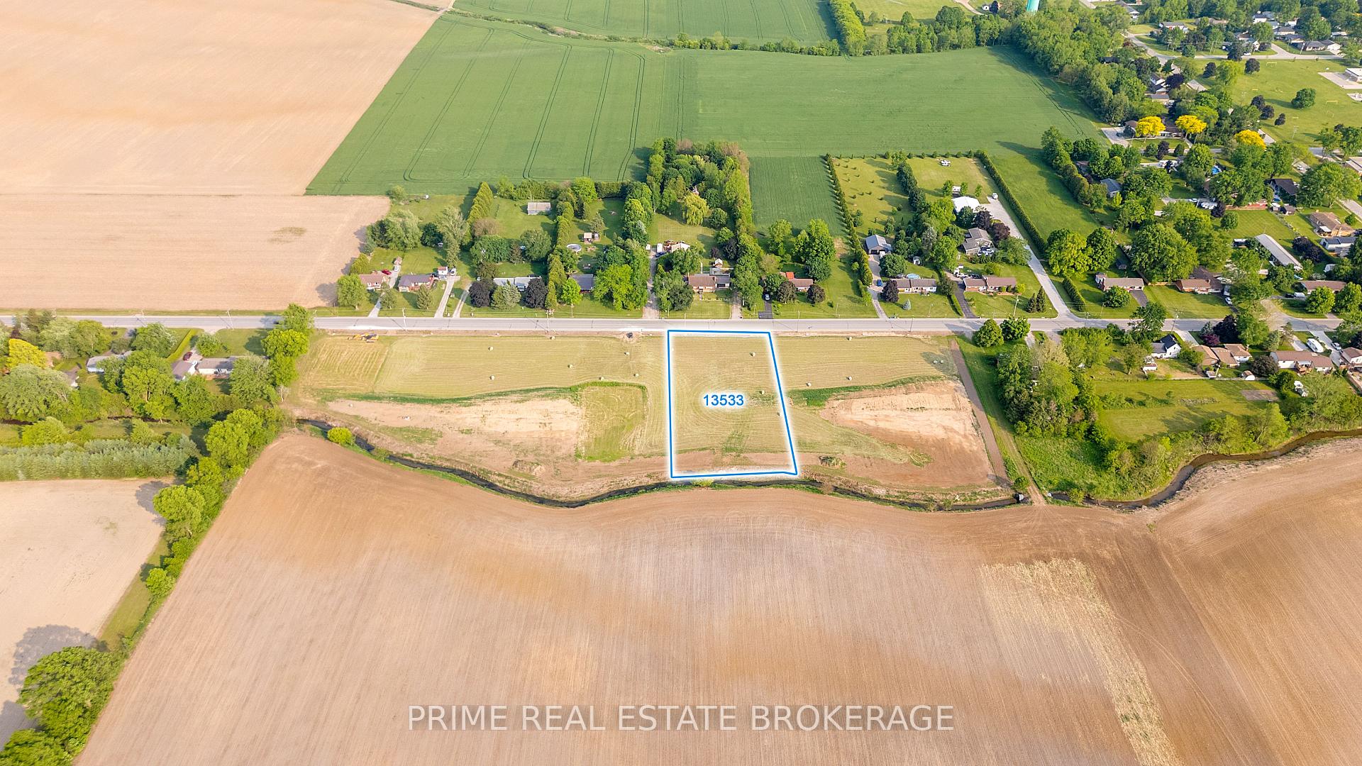 Photo 2 of 13533 Jane Street, Chatham-Kent, Thamesville — HOMEH