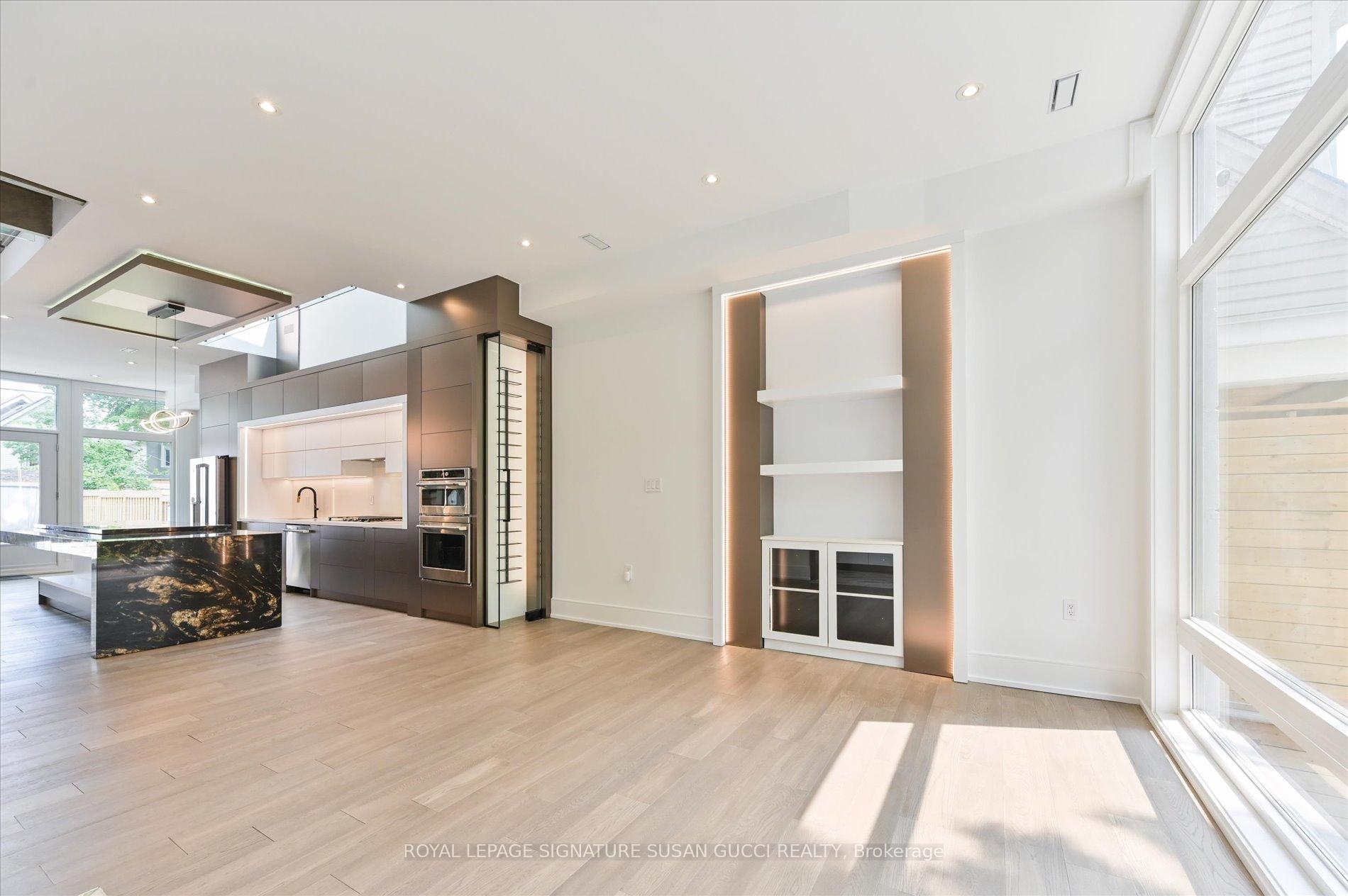 Photo 7 of 19 Devon Road, Toronto, East End-Danforth — HOMEH