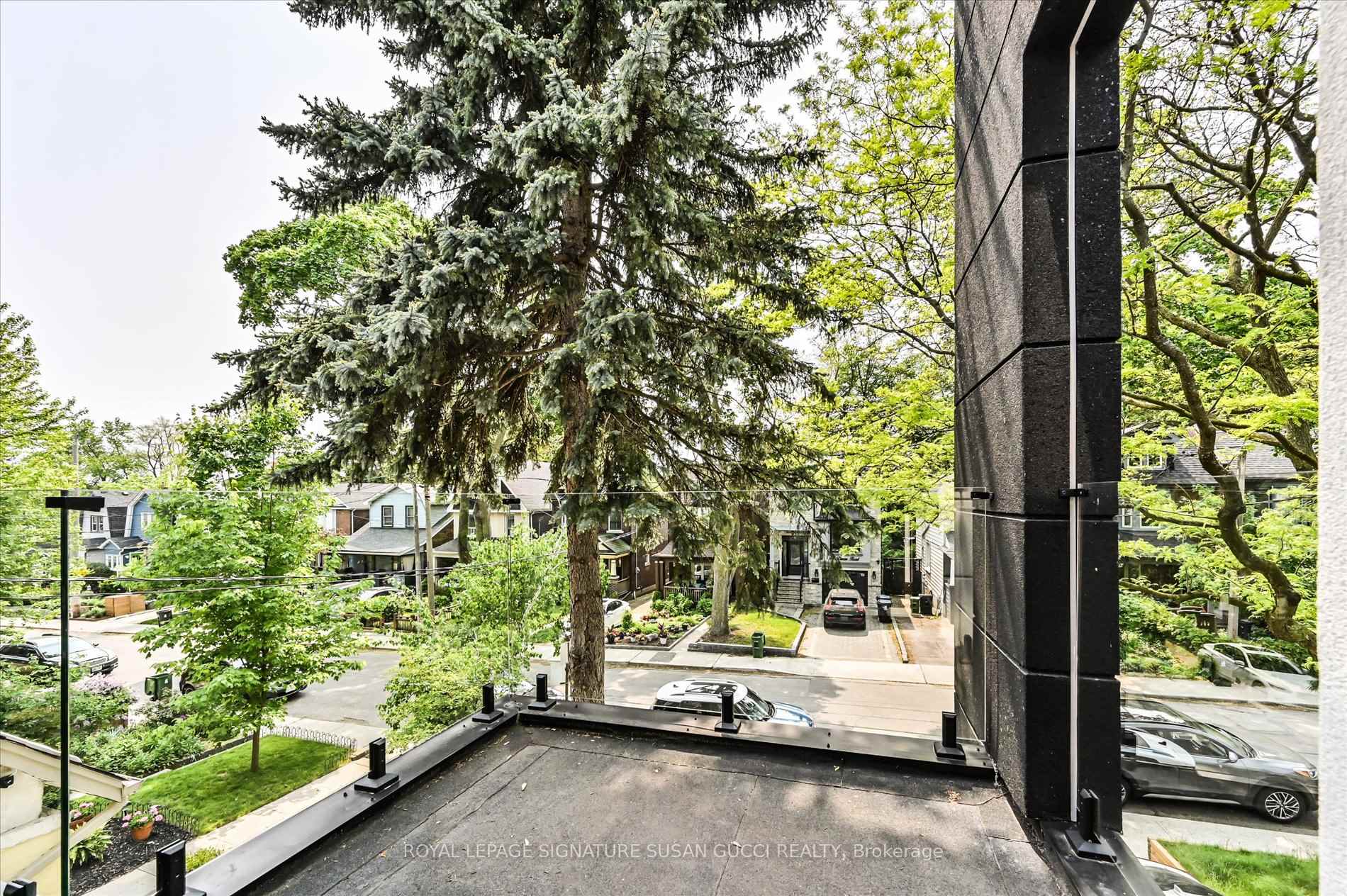 Photo 19 of 19 Devon Road, Toronto, East End-Danforth — HOMEH