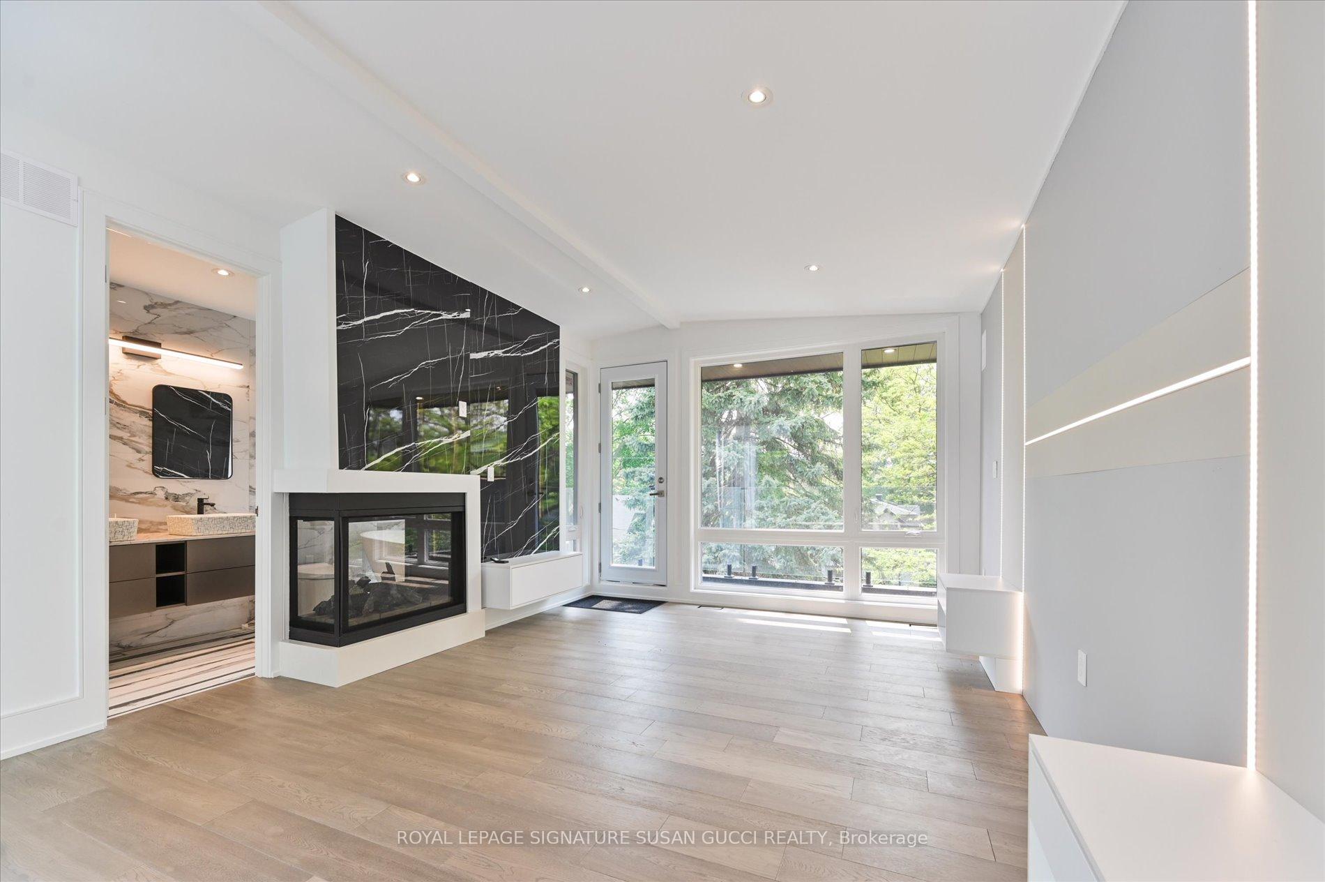 Photo 27 of 19 Devon Road, Toronto, East End-Danforth — HOMEH