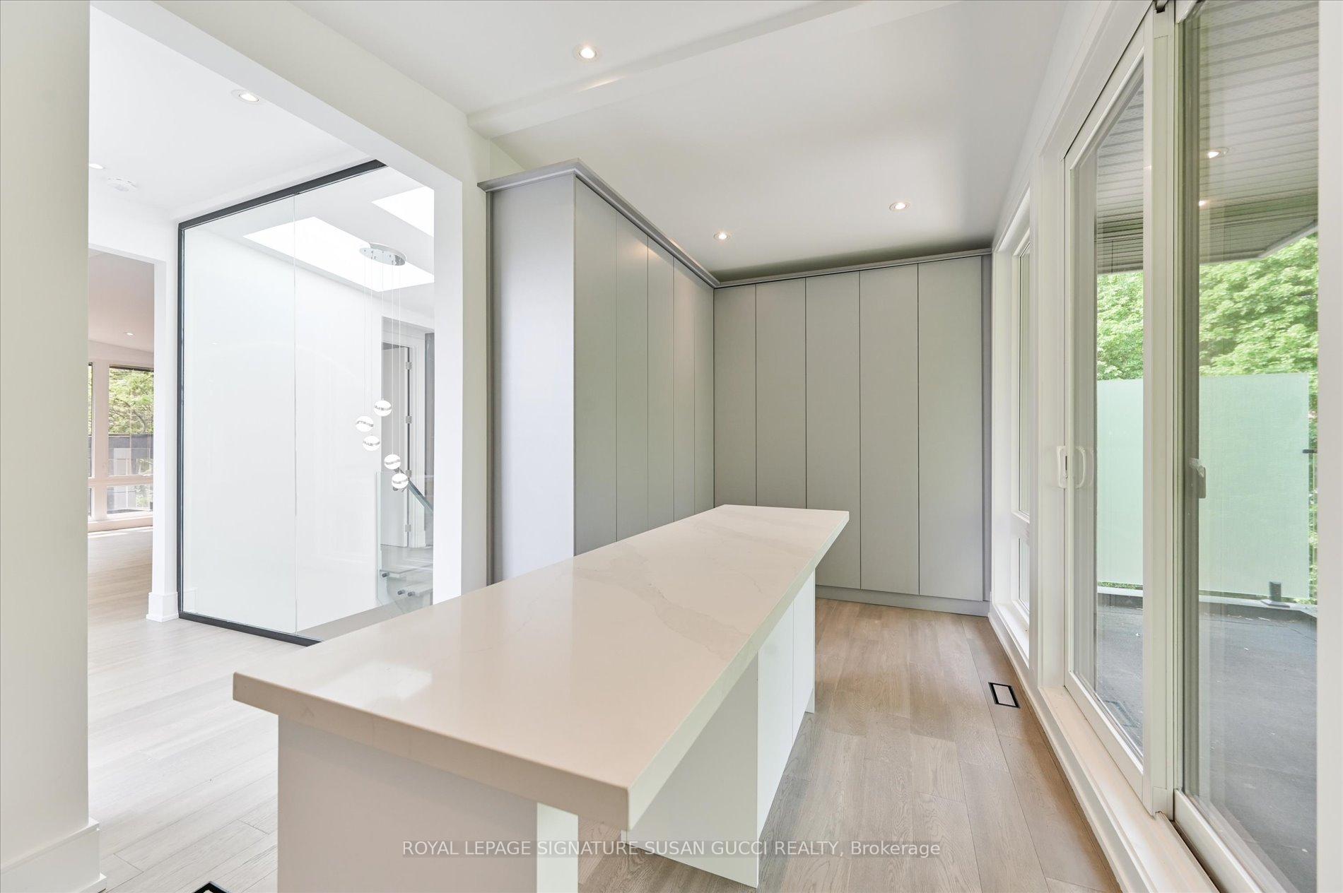 Photo 30 of 19 Devon Road, Toronto, East End-Danforth — HOMEH