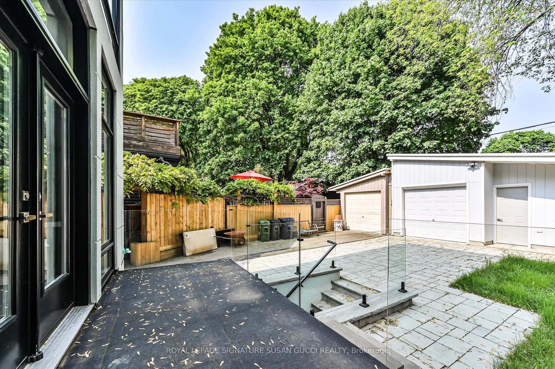 Photo 47 of 19 Devon Road, Toronto, East End-Danforth — HOMEH