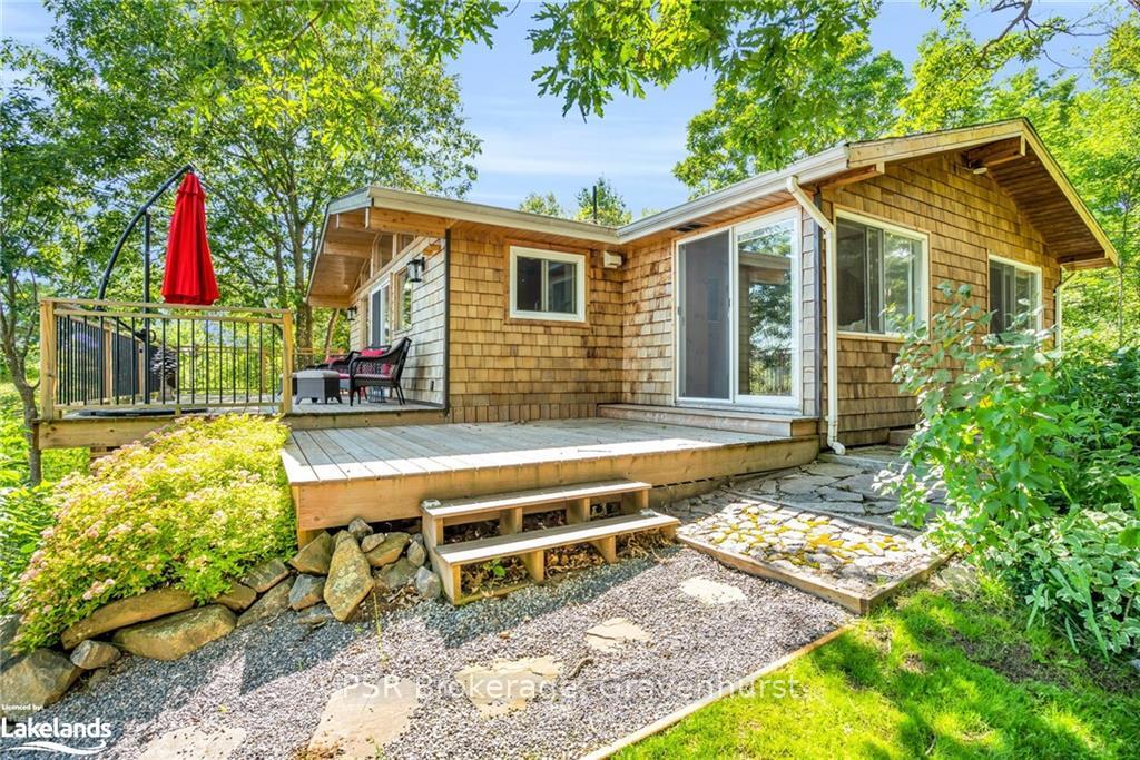 Photo 3 of 1025 Morrison Lake Road N, Gravenhurst, Wood (Gravenhurst) — HOMEH