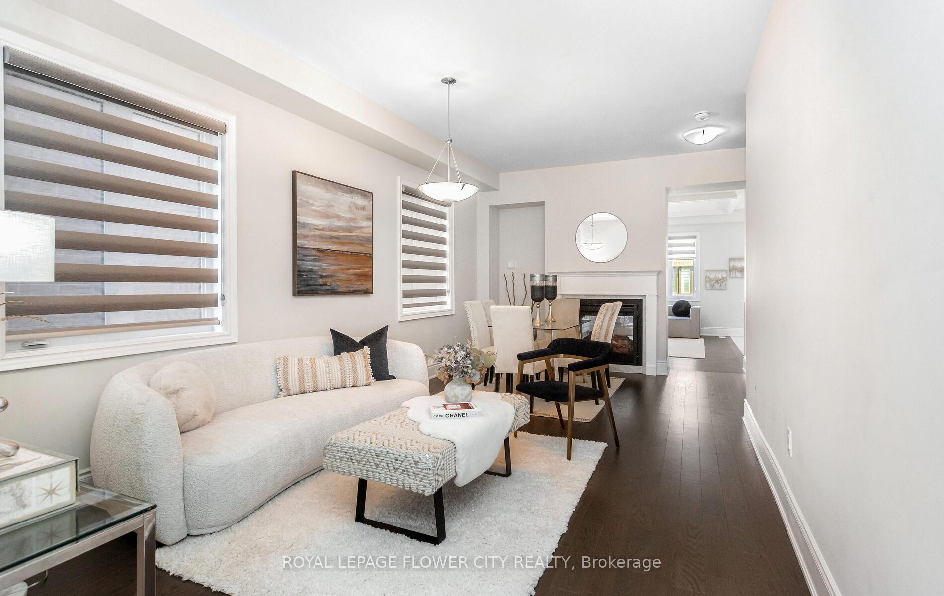 Photo 7 of 25 Icon Street, Brampton, Sandringham-Wellington North — HOMEH