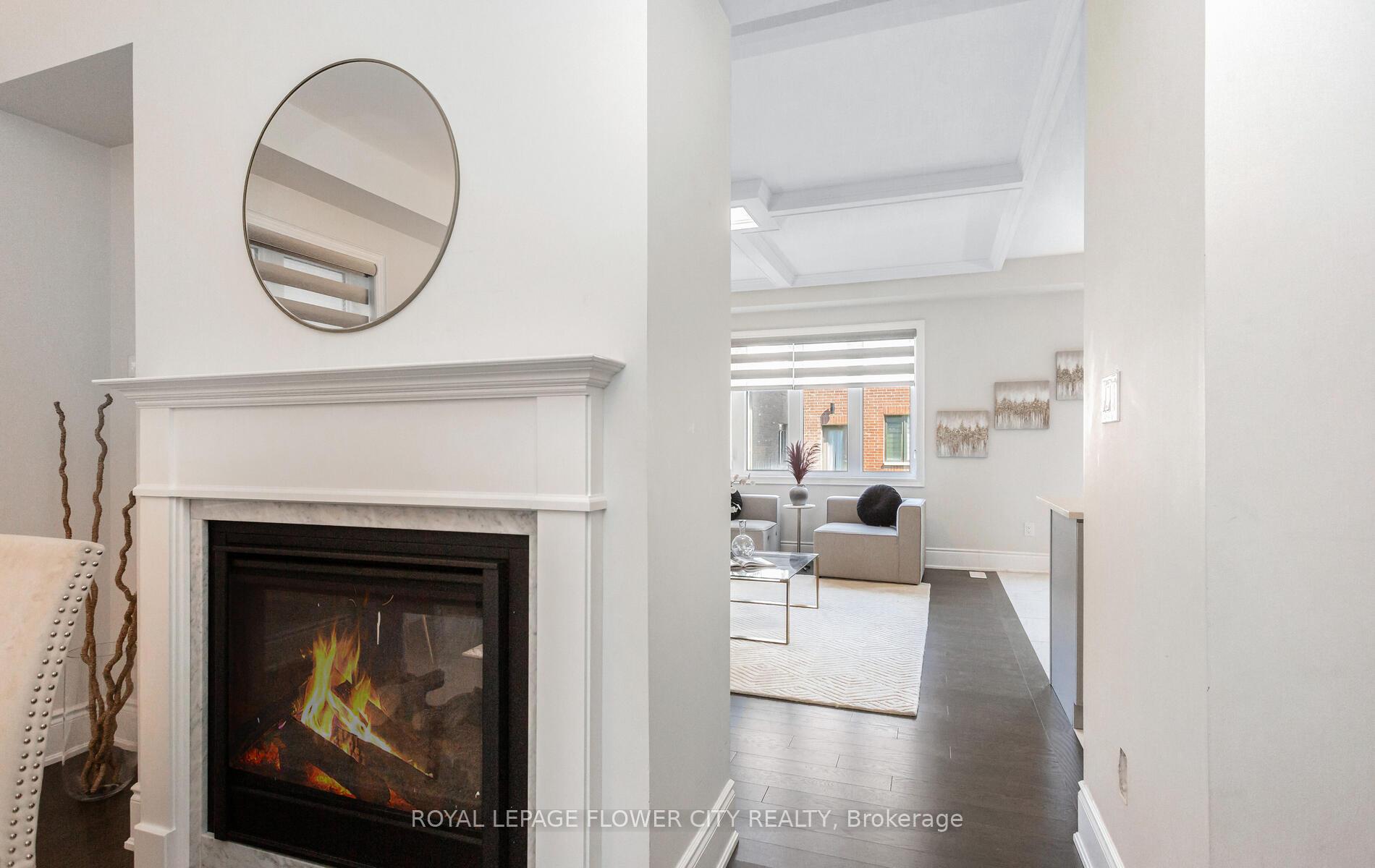 Photo 5 of 25 Icon Street, Brampton, Sandringham-Wellington North — HOMEH