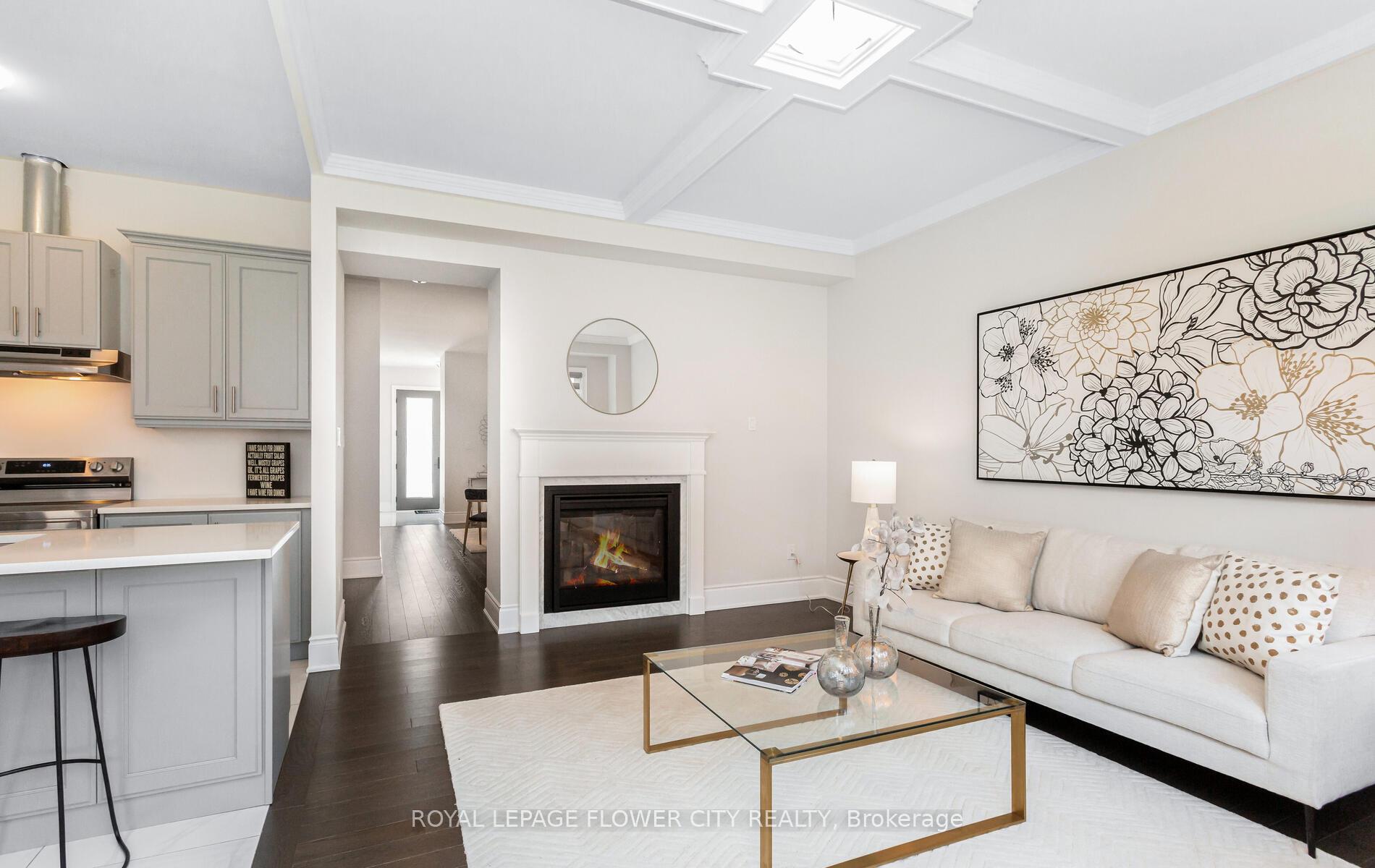 Photo 6 of 25 Icon Street, Brampton, Sandringham-Wellington North — HOMEH