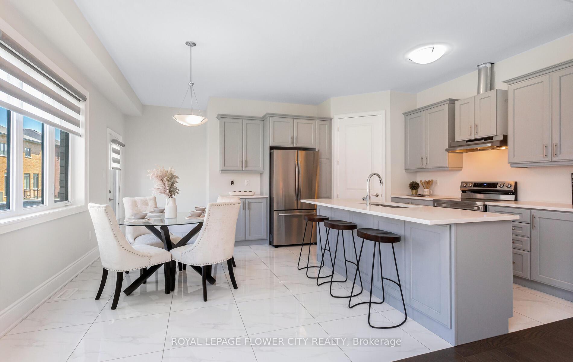 Photo 13 of 25 Icon Street, Brampton, Sandringham-Wellington North — HOMEH