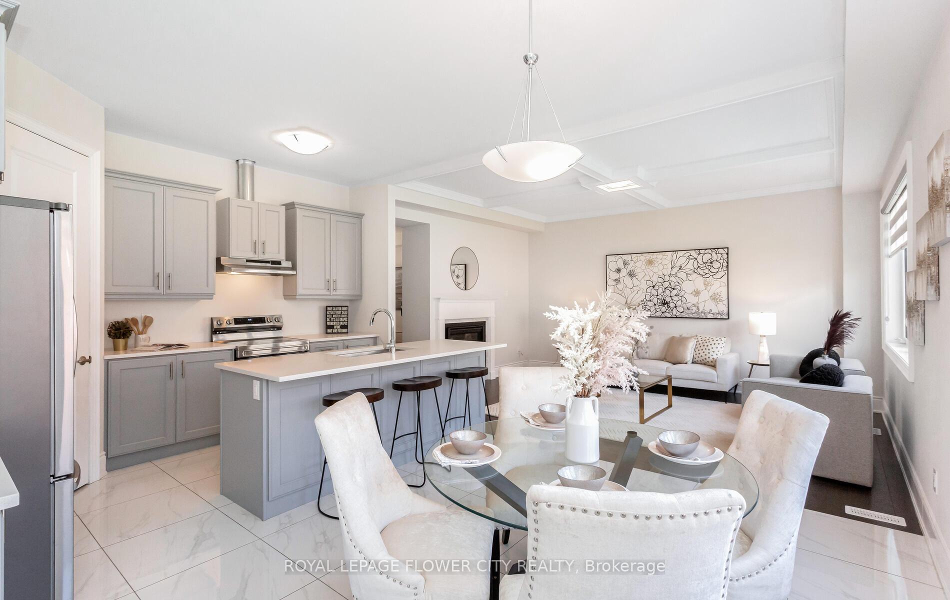 Photo 11 of 25 Icon Street, Brampton, Sandringham-Wellington North — HOMEH