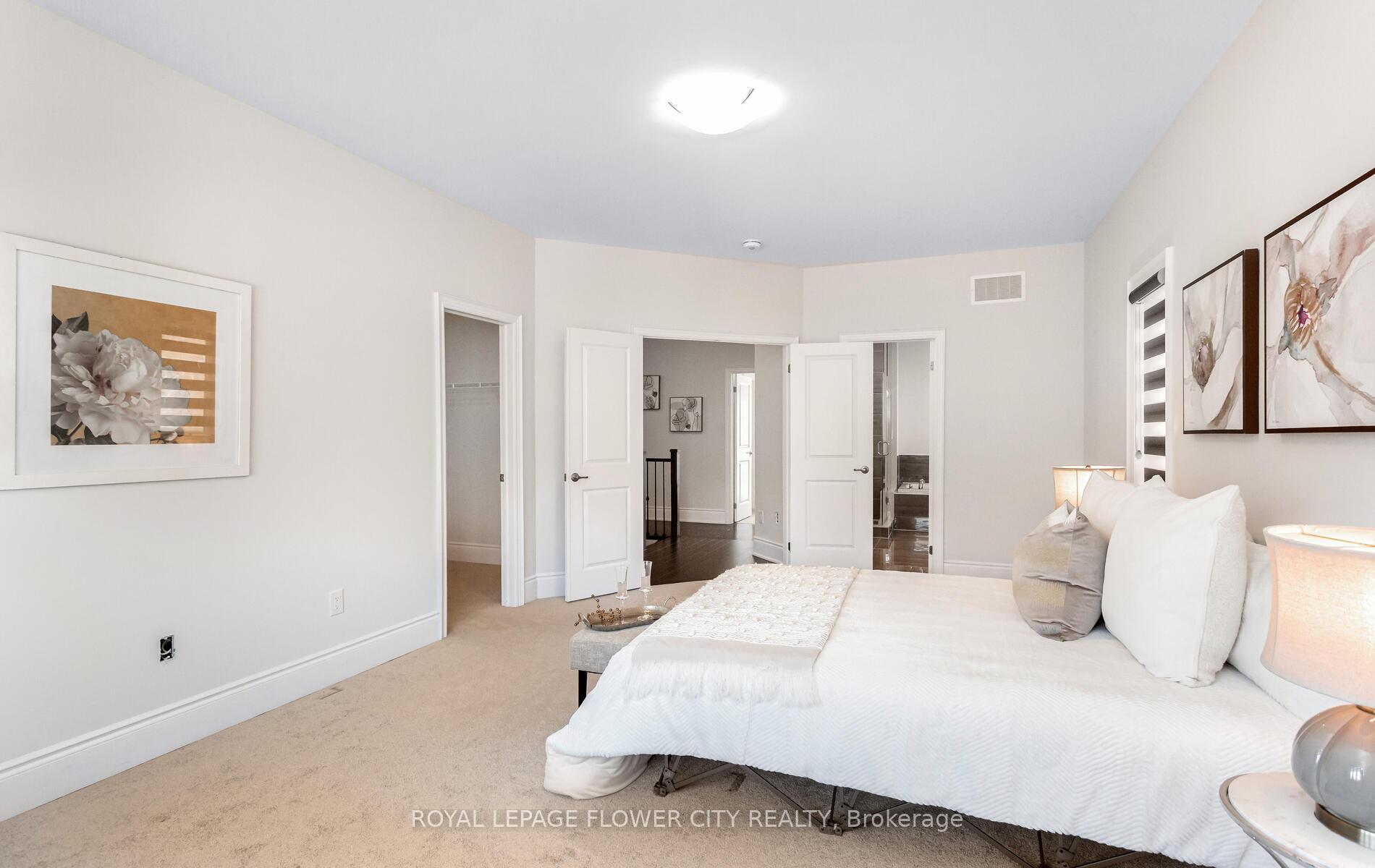 Photo 23 of 25 Icon Street, Brampton, Sandringham-Wellington North — HOMEH