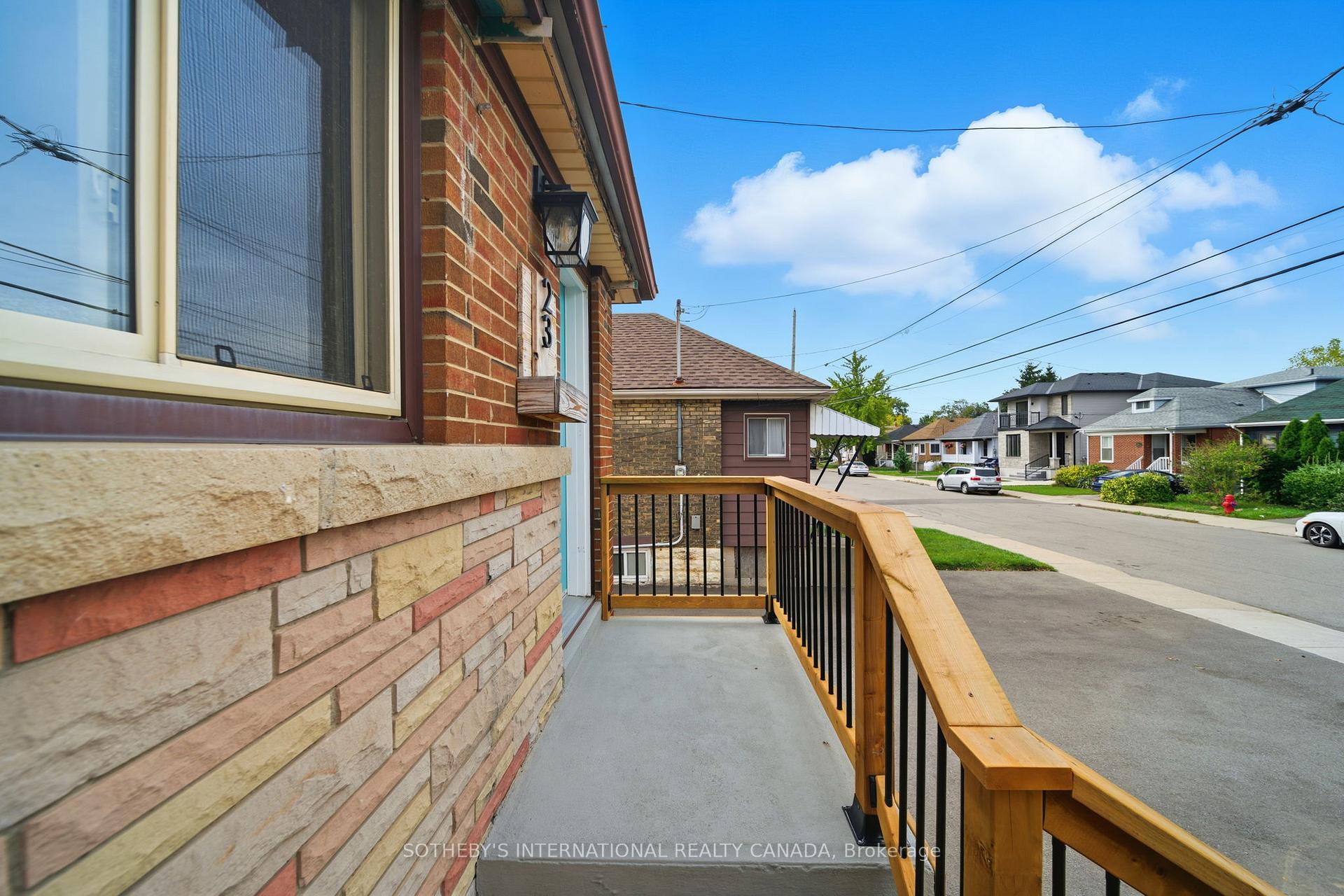Photo 6 of 23 East 16th Street, Hamilton, Inch Park — HOMEH