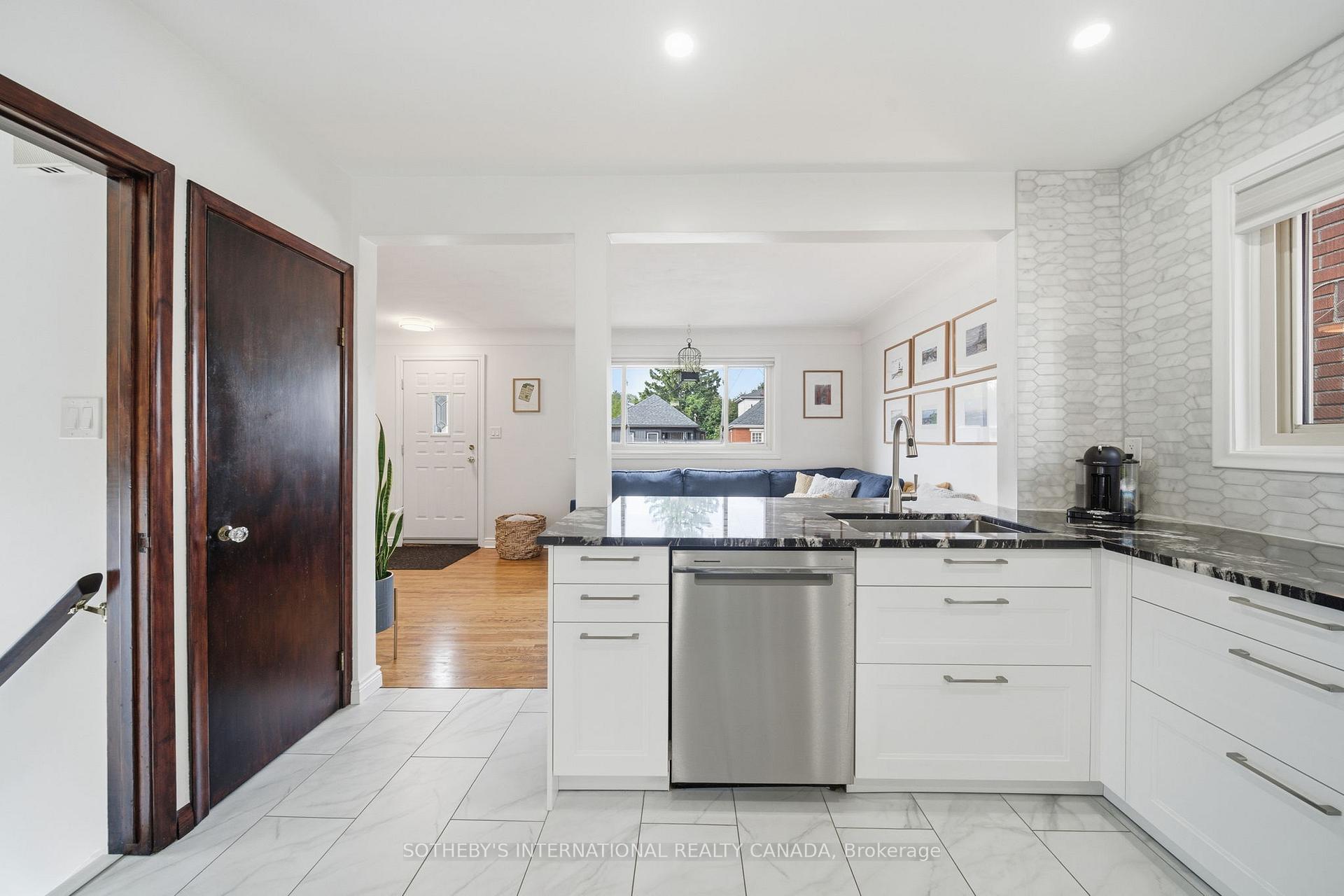 Photo 14 of 23 East 16th Street, Hamilton, Inch Park — HOMEH