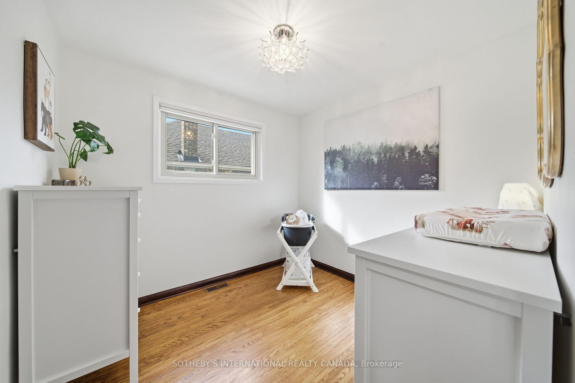 Photo 16 of 23 East 16th Street, Hamilton, Inch Park — HOMEH