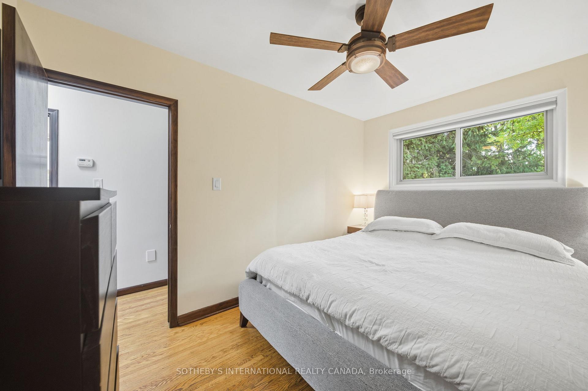 Photo 21 of 23 East 16th Street, Hamilton, Inch Park — HOMEH