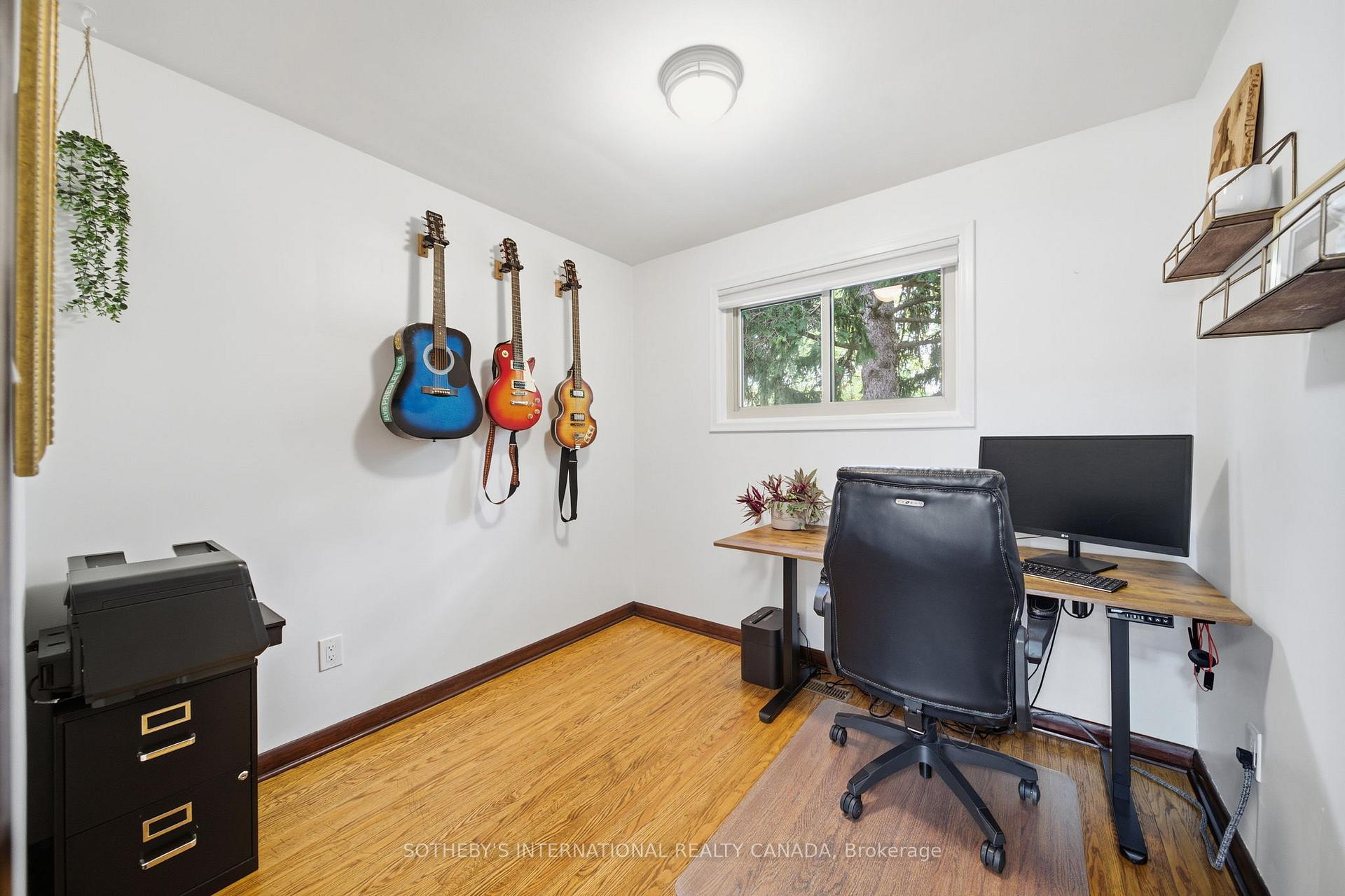 Photo 22 of 23 East 16th Street, Hamilton, Inch Park — HOMEH