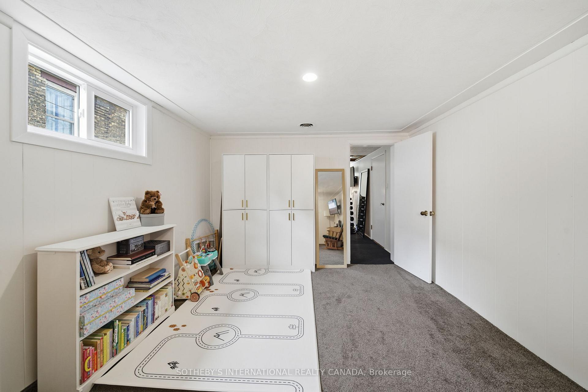 Photo 30 of 23 East 16th Street, Hamilton, Inch Park — HOMEH