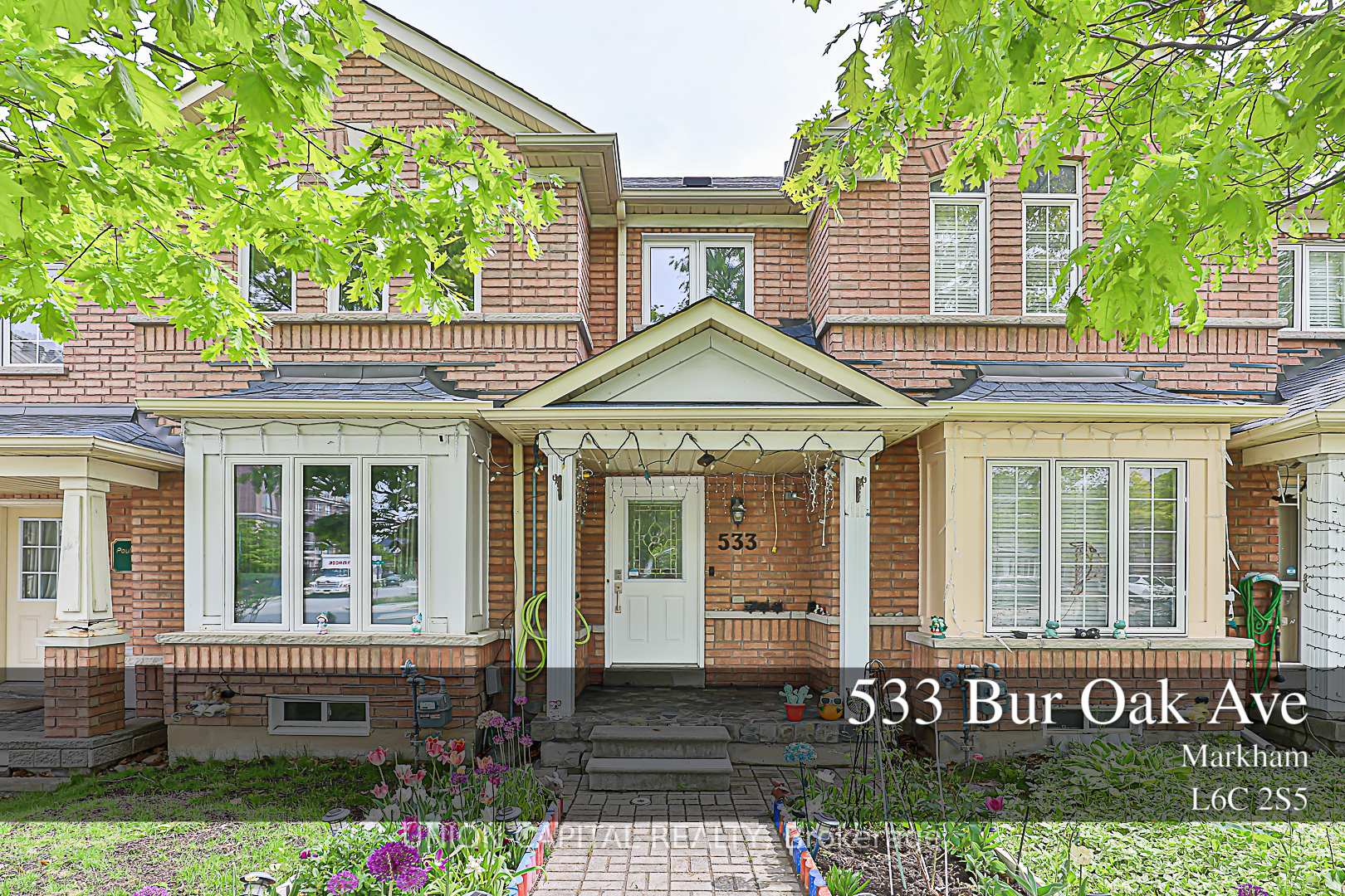 Front of 533 Bur Oak Avenue