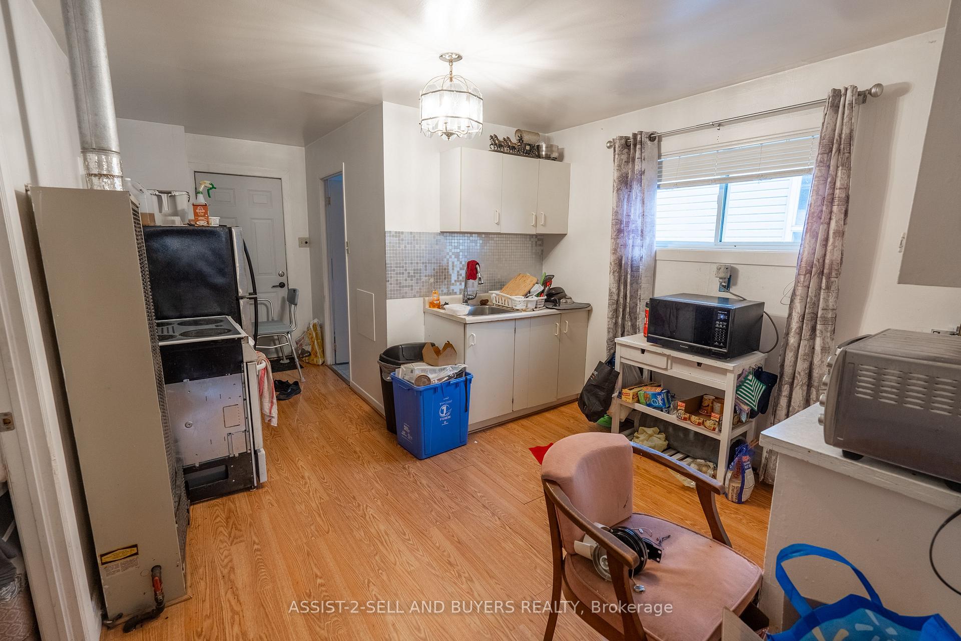 Photo 6 of 212 Eighth Street W, Cornwall — HOMEH