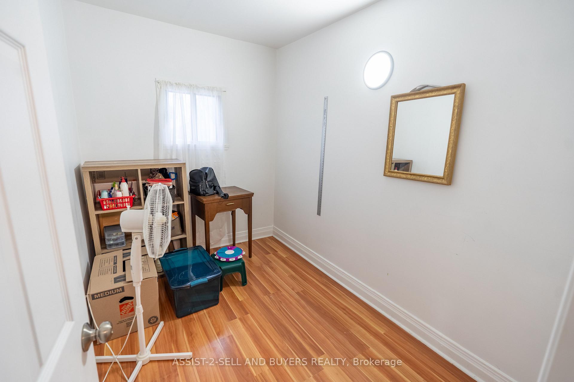 Photo 8 of 212 Eighth Street W, Cornwall — HOMEH