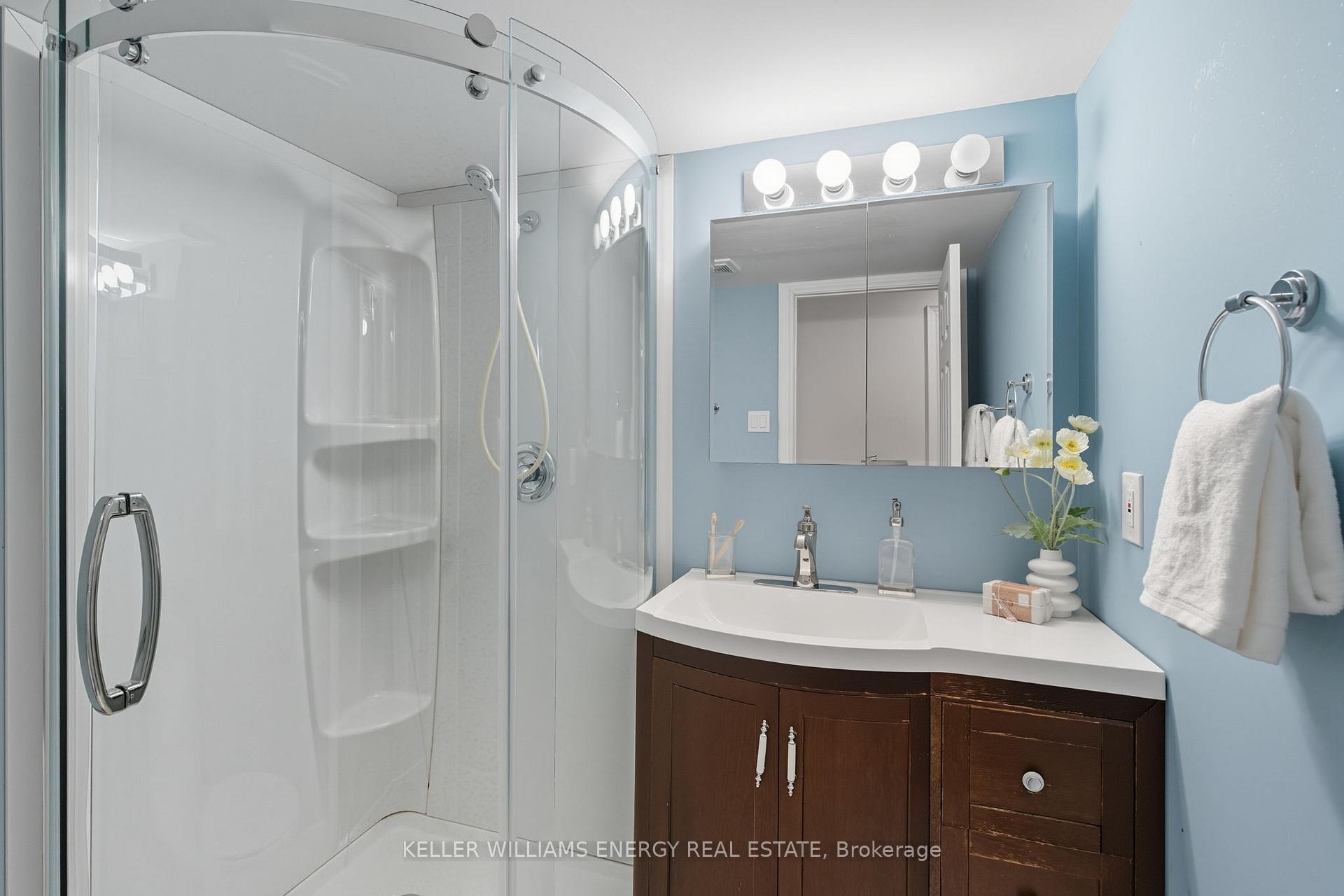 Photo 27 of 19 Sawmill Court, Clarington, Bowmanville — HOMEH