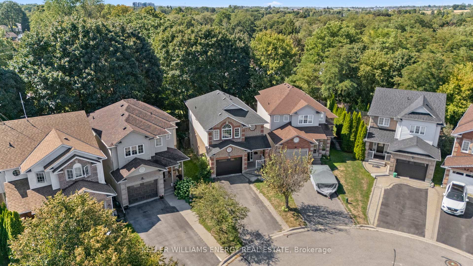 Photo 28 of 19 Sawmill Court, Clarington, Bowmanville — HOMEH
