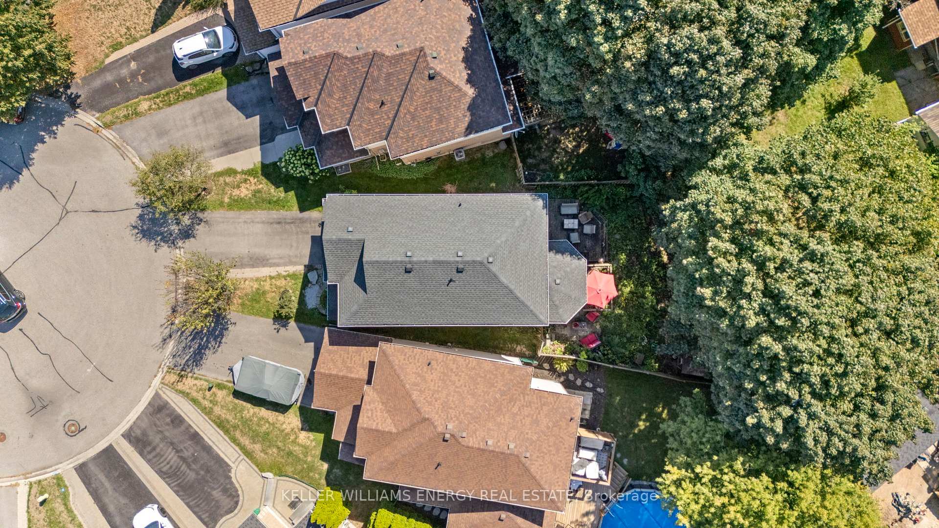 Photo 29 of 19 Sawmill Court, Clarington, Bowmanville — HOMEH