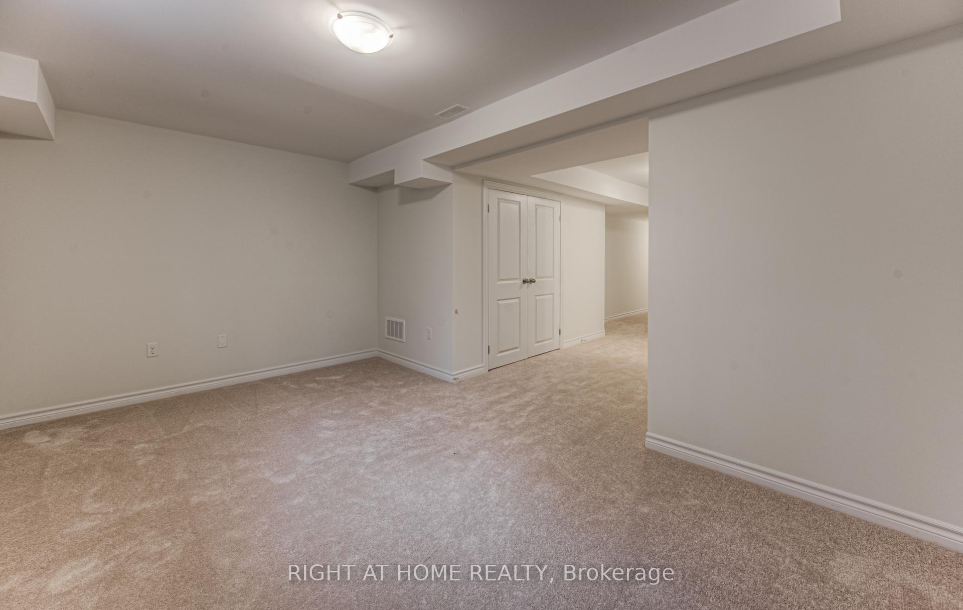 Photo 12 of 19 Jell Street, Guelph, Kortright East — HOMEH