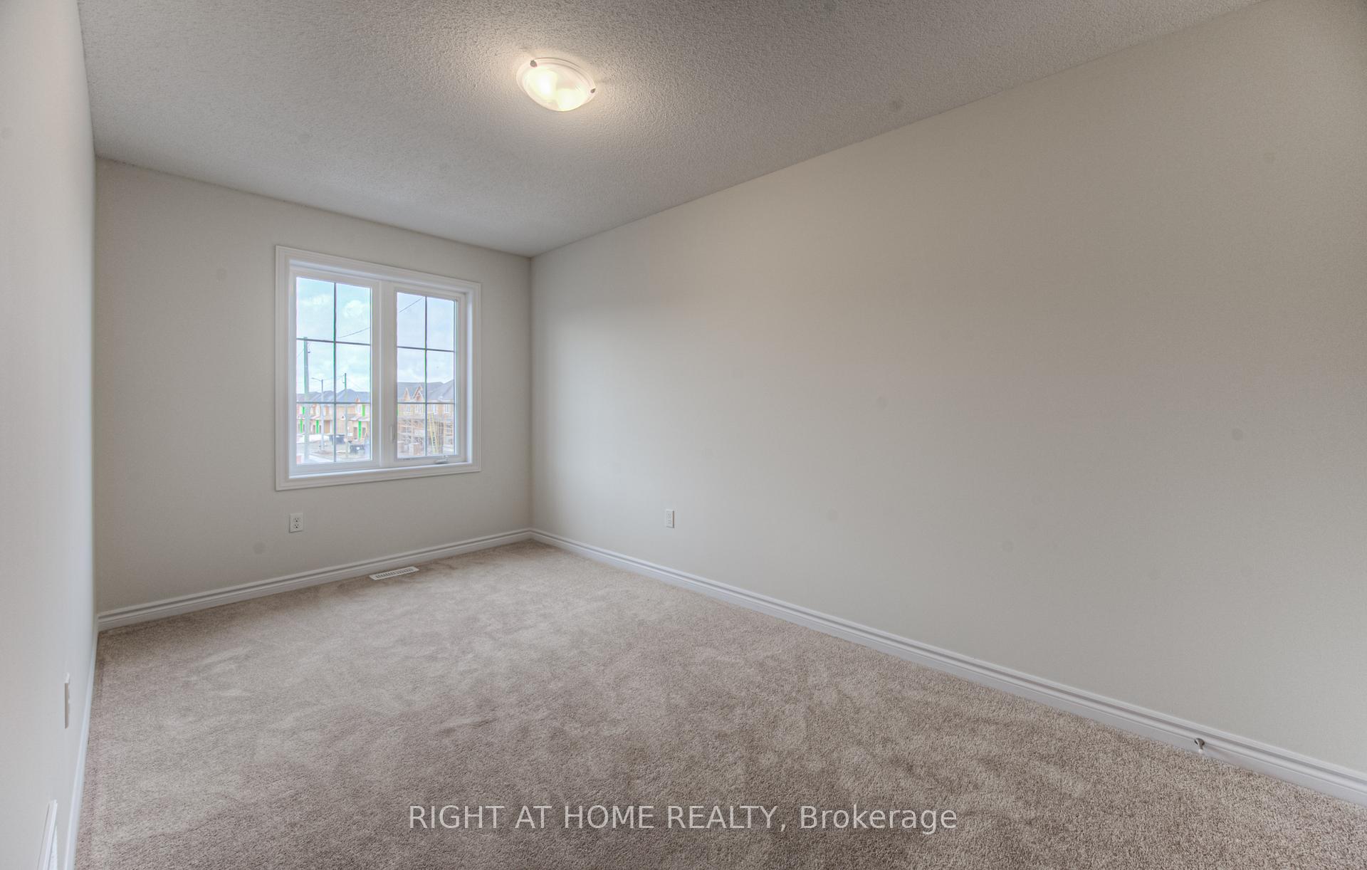 Photo 14 of 19 Jell Street, Guelph, Kortright East — HOMEH
