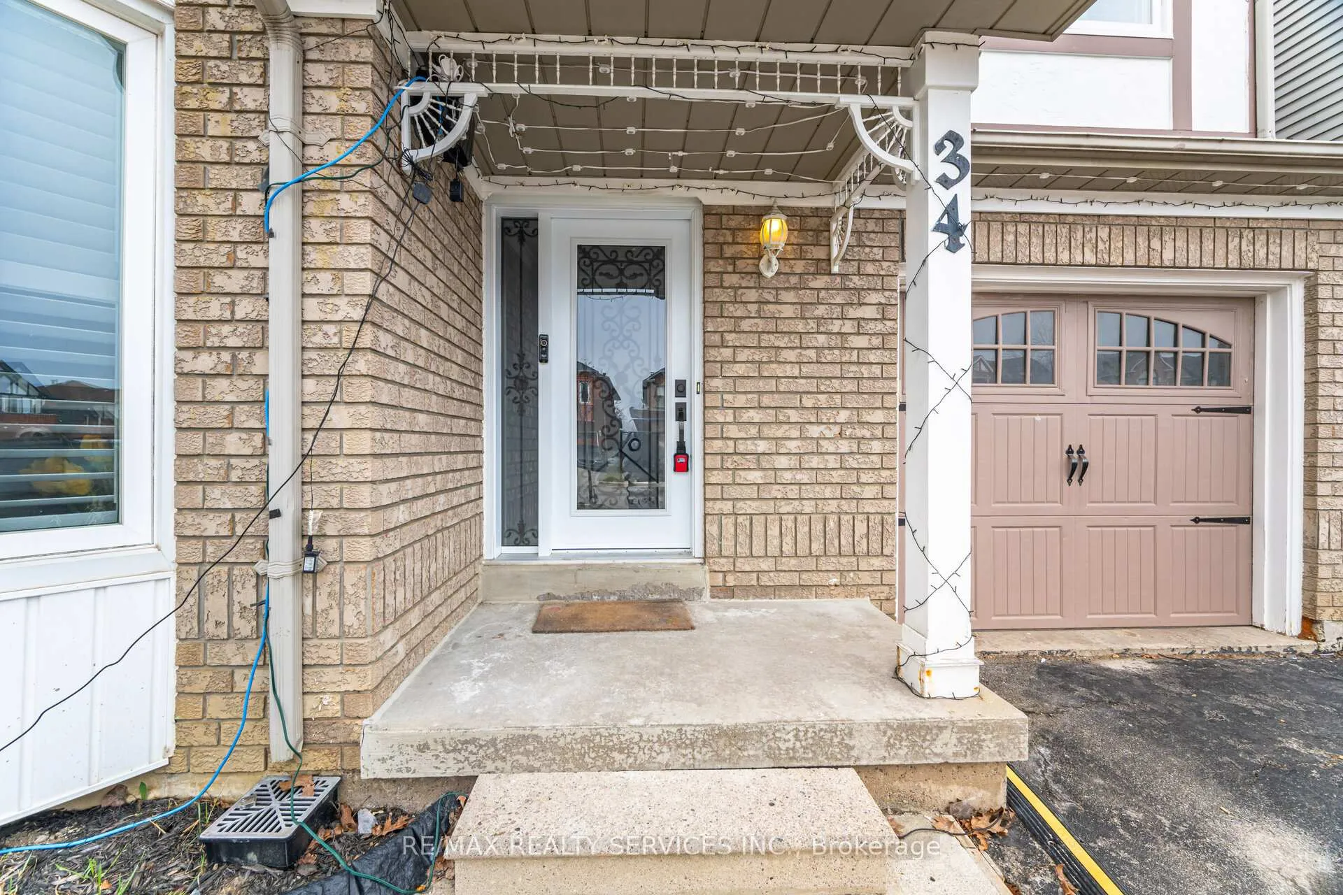 Photo 4 of 34 Chipmunk Crescent, Brampton, Sandringham-Wellington — HOMEH