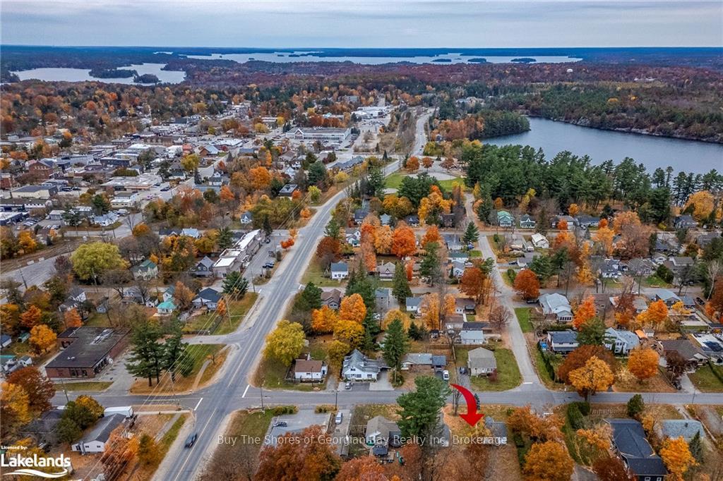 Photo 8 of 381 David Street E, Gravenhurst, Muskoka (S) — HOMEH