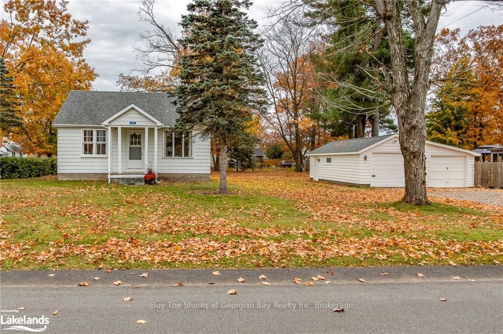 Photo 20 of 381 David Street E, Gravenhurst, Muskoka (S) — HOMEH