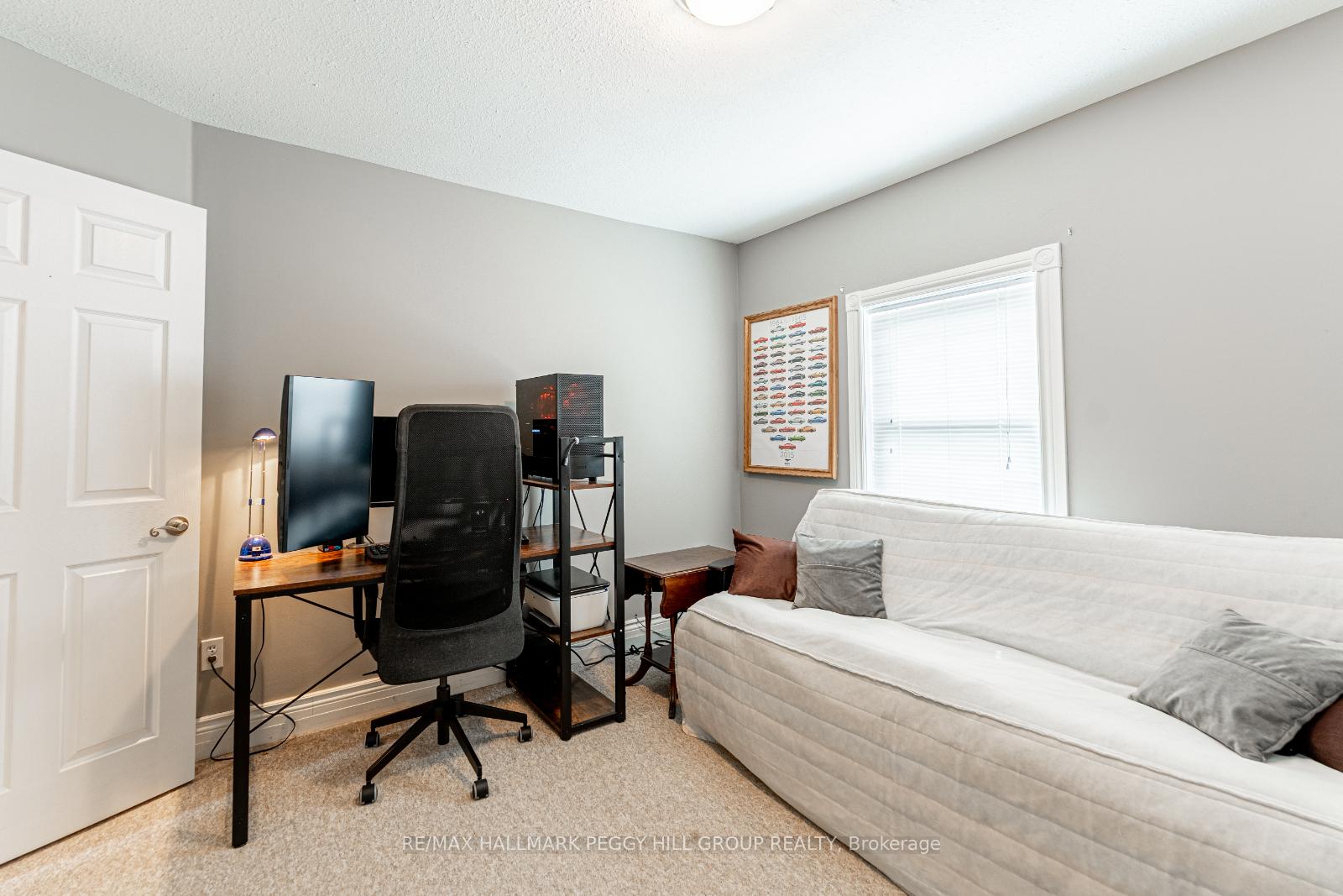 Photo 10 of 20 Ferris Lane, Barrie, Cundles East — HOMEH