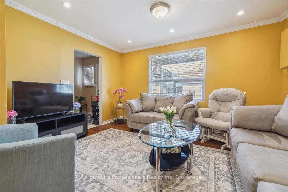 Photo 12 of 1122 Cannon Street E, Hamilton, Crown Point — HOMEH