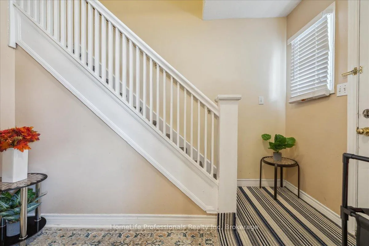 Photo 20 of 1122 Cannon Street E, Hamilton, Crown Point — HOMEH