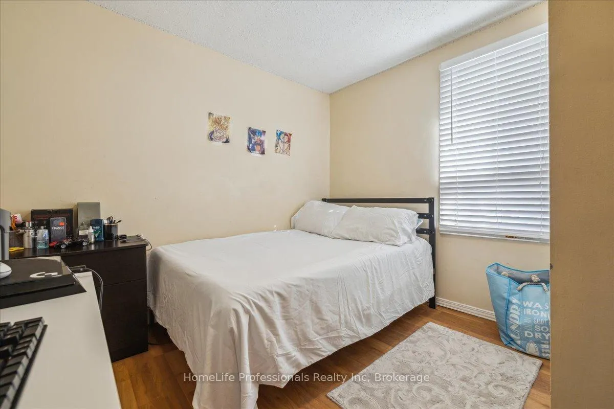 Photo 21 of 1122 Cannon Street E, Hamilton, Crown Point — HOMEH