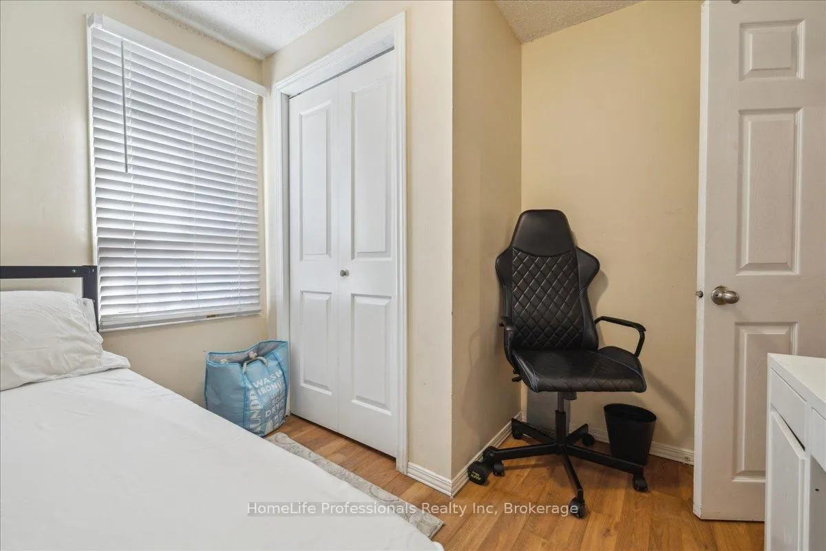 Photo 22 of 1122 Cannon Street E, Hamilton, Crown Point — HOMEH