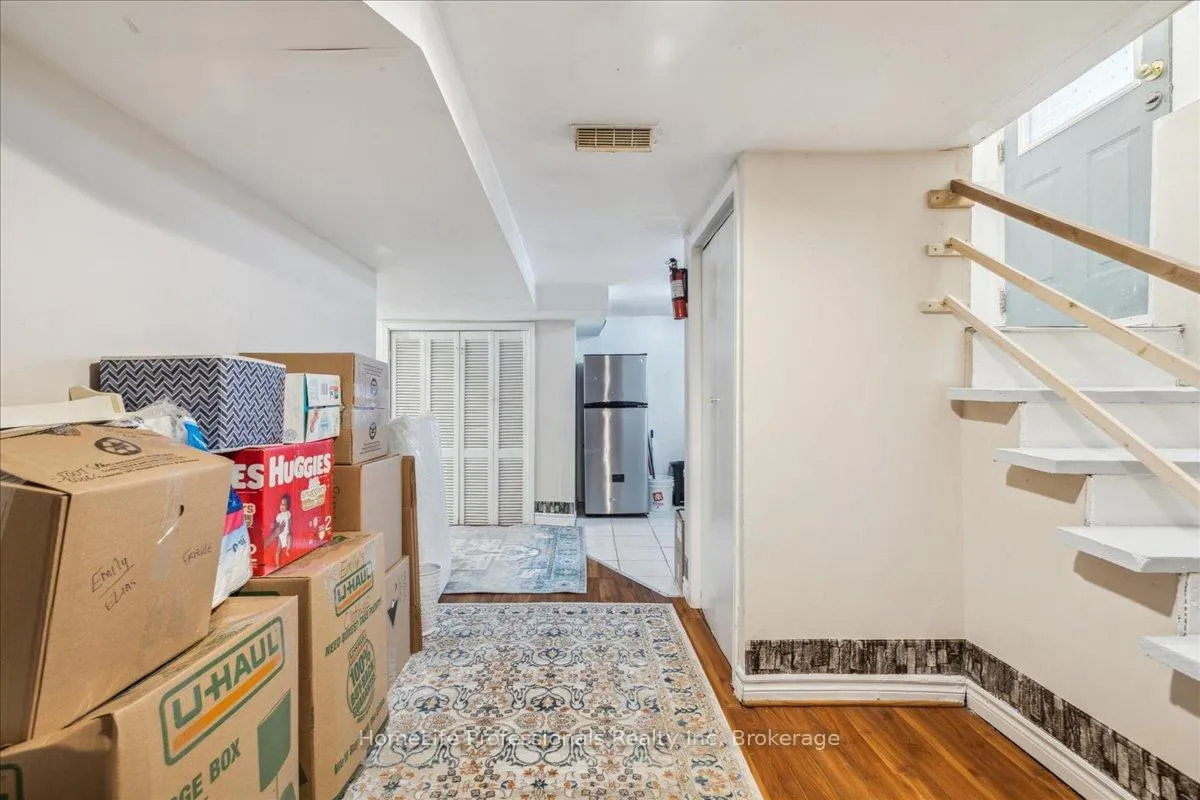 Photo 29 of 1122 Cannon Street E, Hamilton, Crown Point — HOMEH