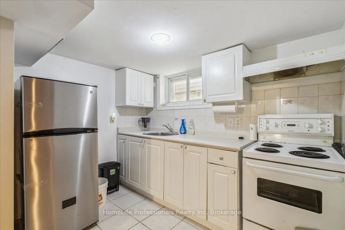 Photo 31 of 1122 Cannon Street E, Hamilton, Crown Point — HOMEH