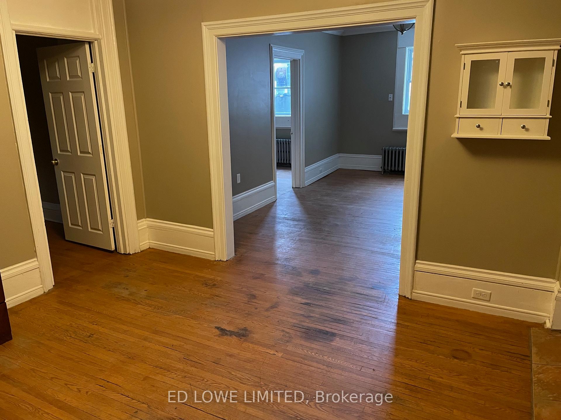 Photo 3 of Unit 2, 122 Dunlop Street E, Barrie, City Centre — HOMEH