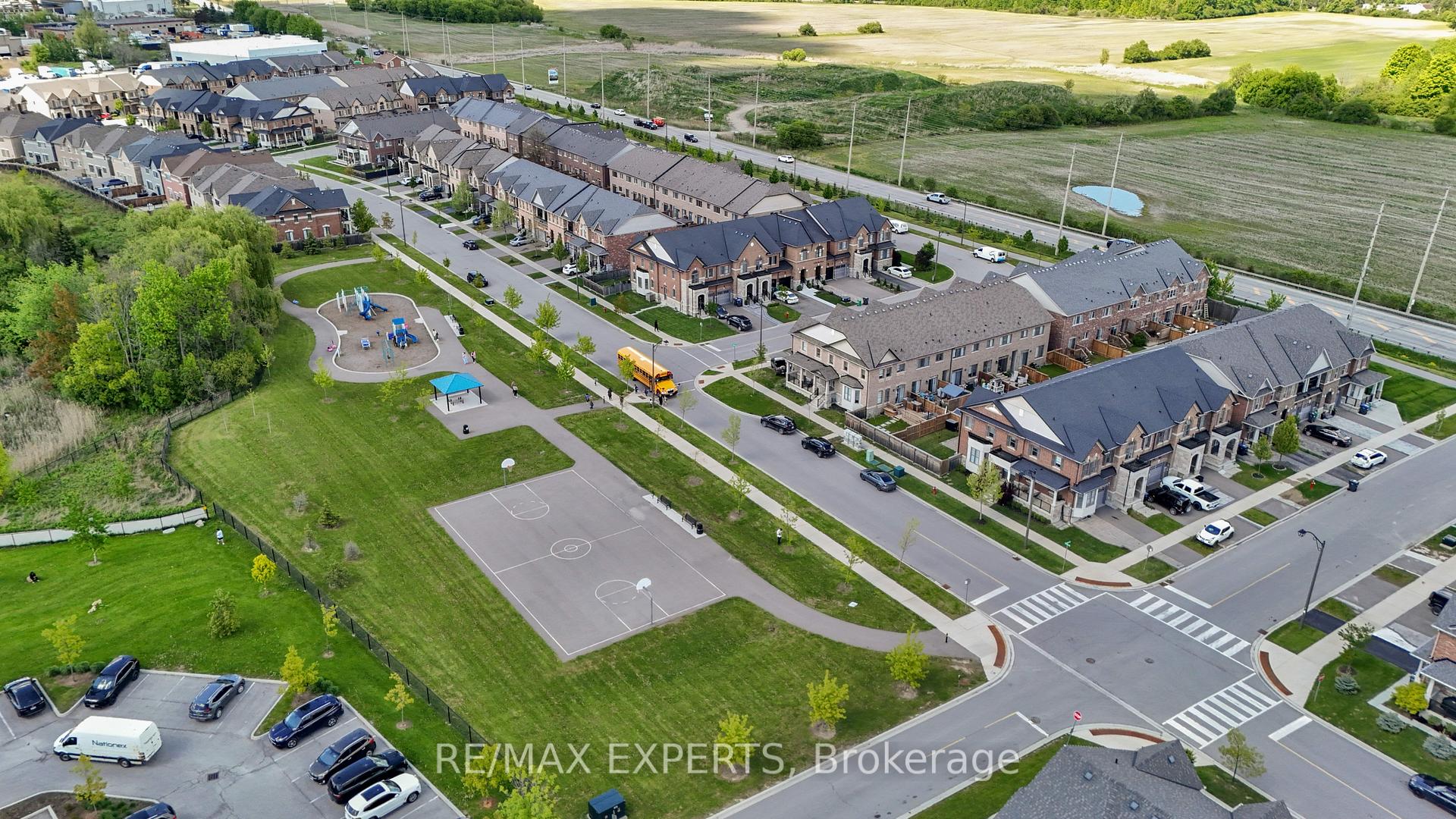 Photo 33 of 2 Tormore Road, Caledon, Bolton East — HOMEH