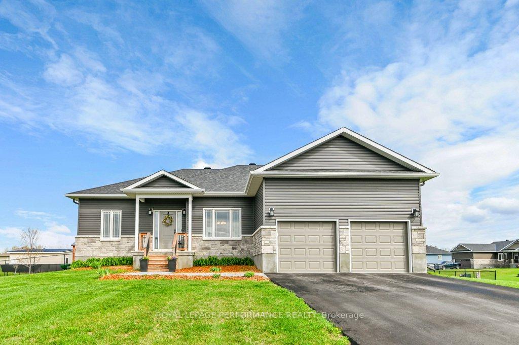 Photo 2 of 3569 Crosswind Crescent, Ottawa, Osgoode — HOMEH