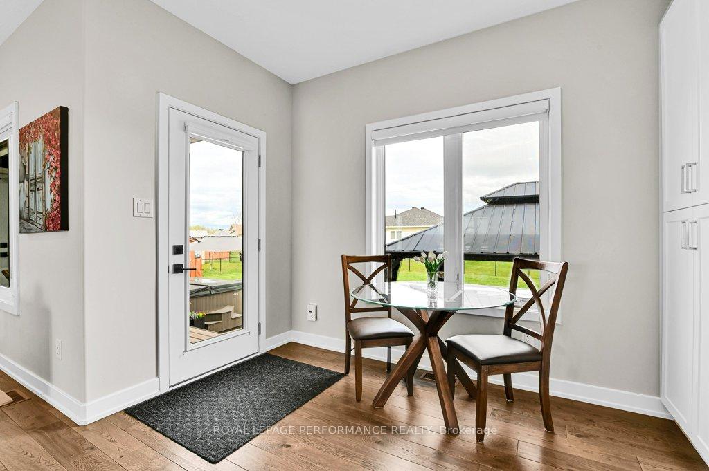 Photo 15 of 3569 Crosswind Crescent, Ottawa, Osgoode — HOMEH