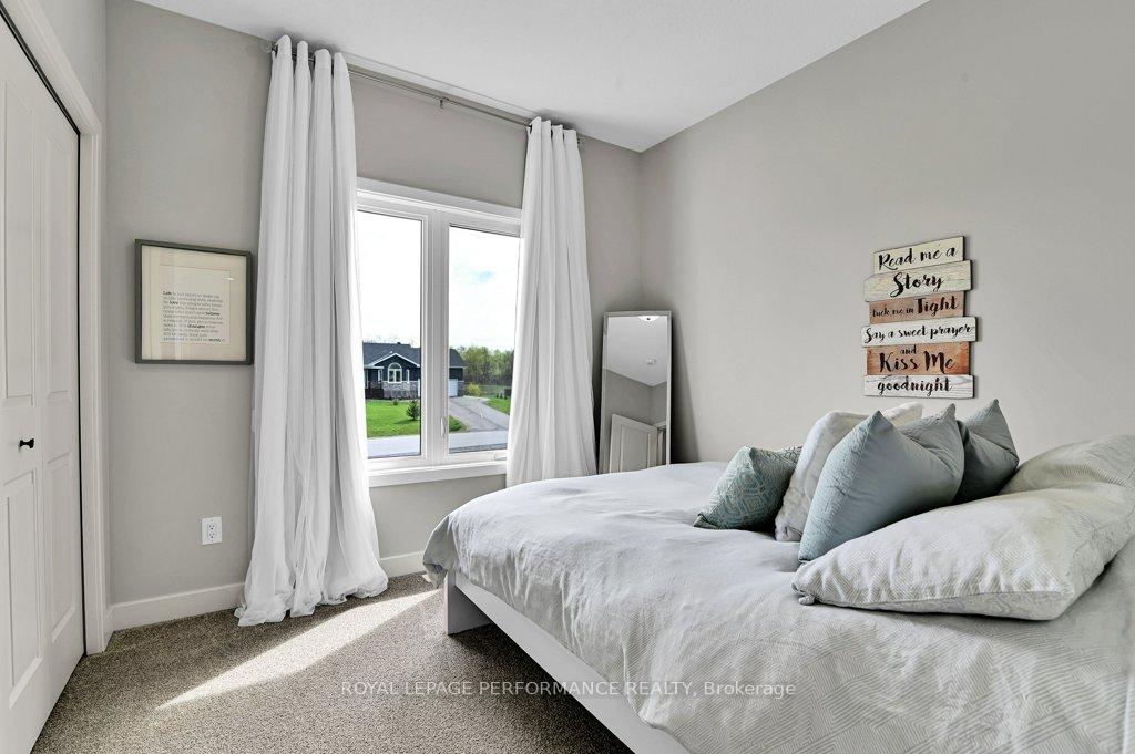 Photo 21 of 3569 Crosswind Crescent, Ottawa, Osgoode — HOMEH