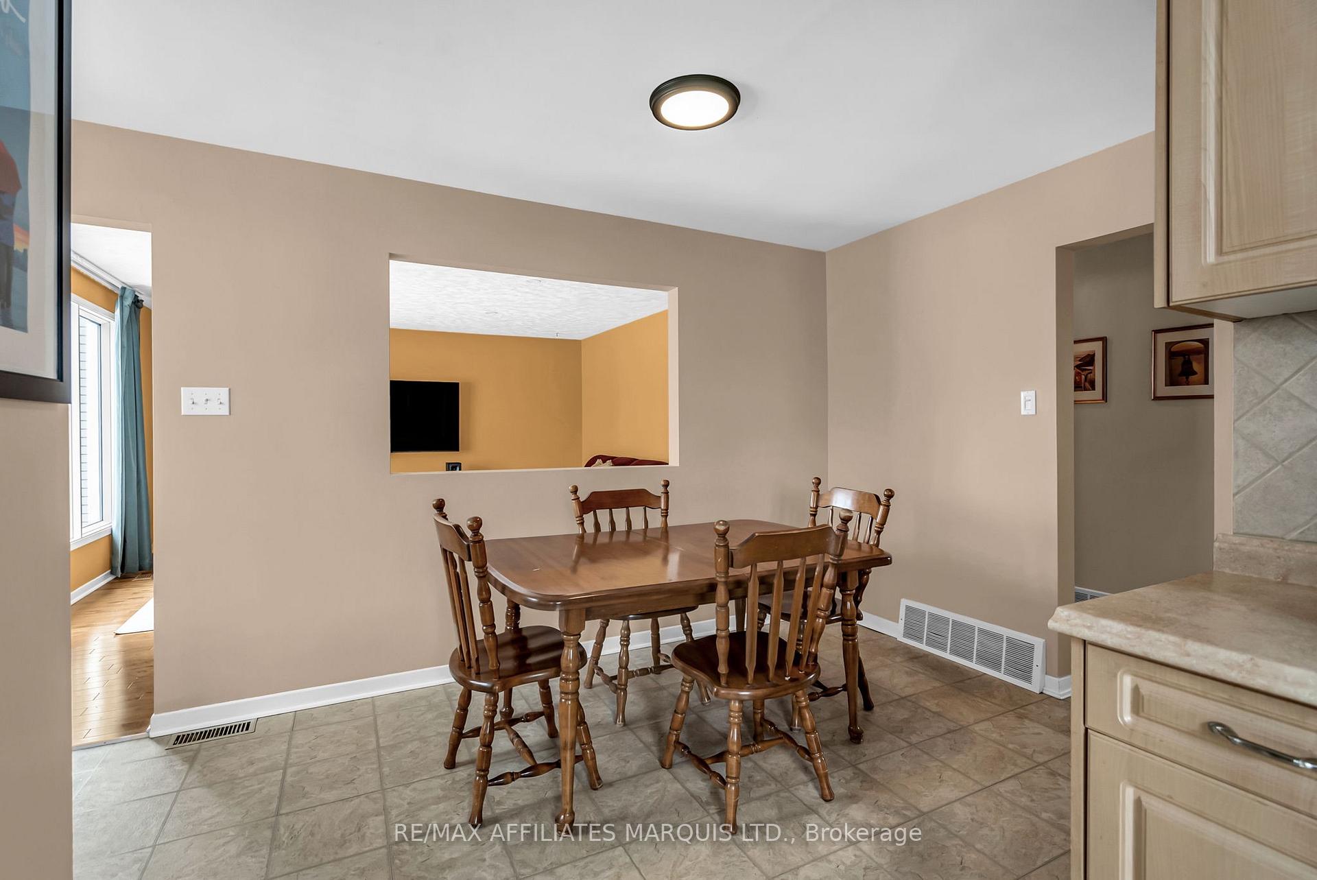 Photo 13 of 216 Jarvis Street, Cornwall — HOMEH