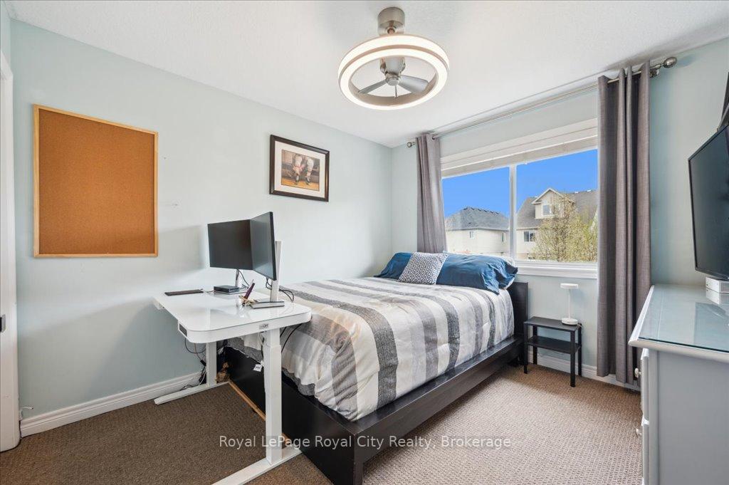 Photo 23 of 33 Bowen Drive, Guelph, Victoria North — HOMEH