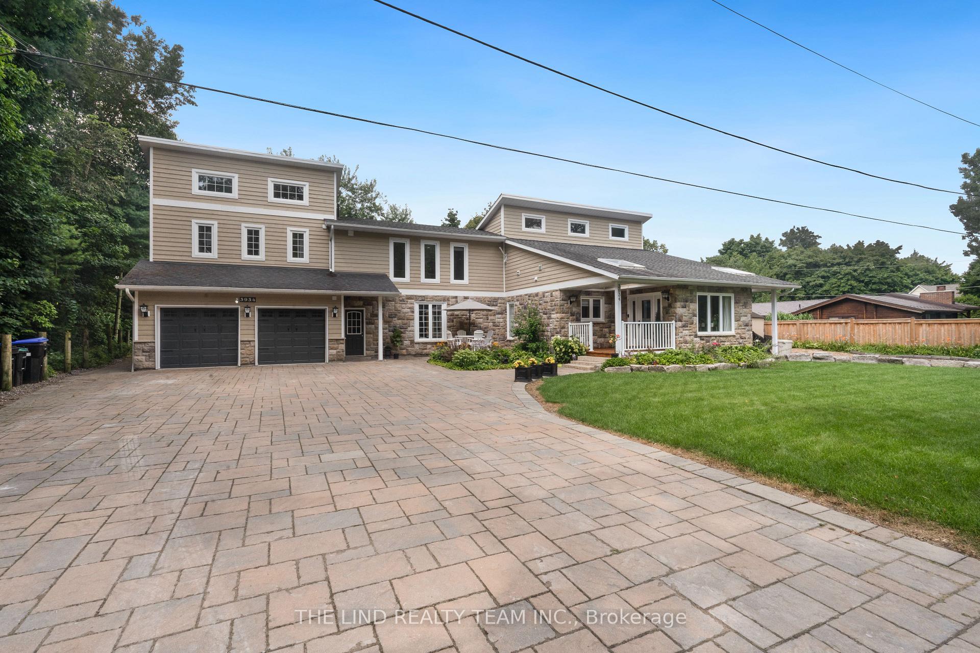 Front of 3934 Richview Road