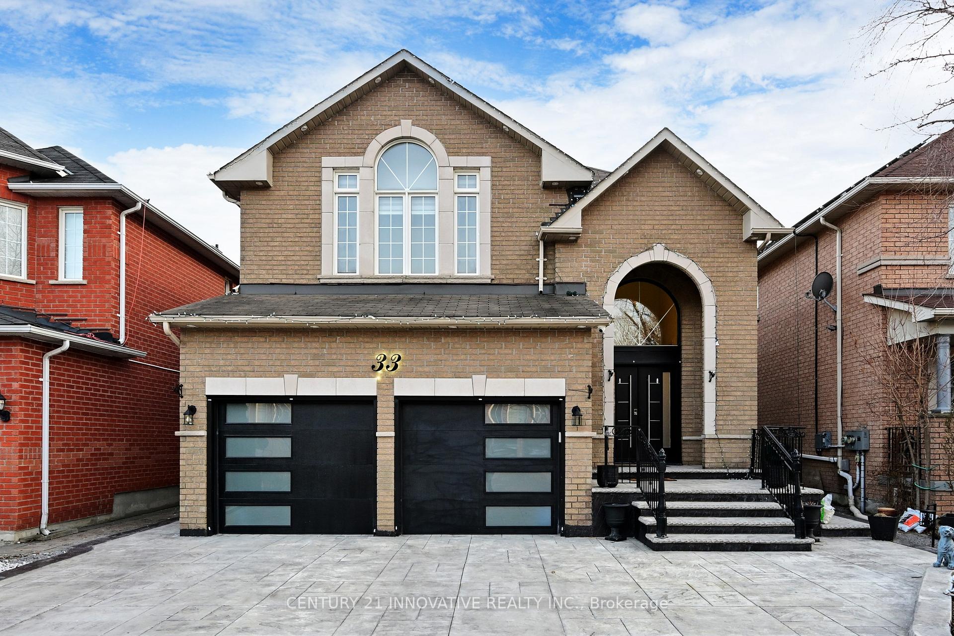 Front of 33 Ferncliffe Crescent