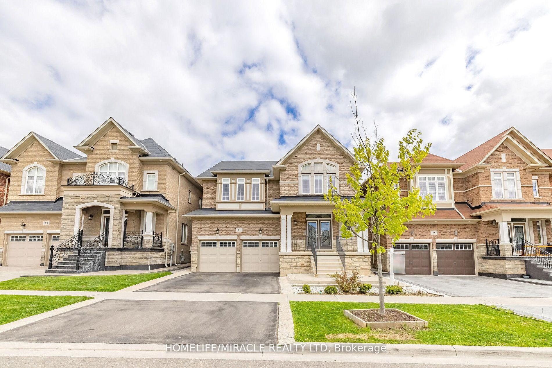 Photo 1 of 11 Monkton Circle, Brampton, Credit Valley — HOMEH