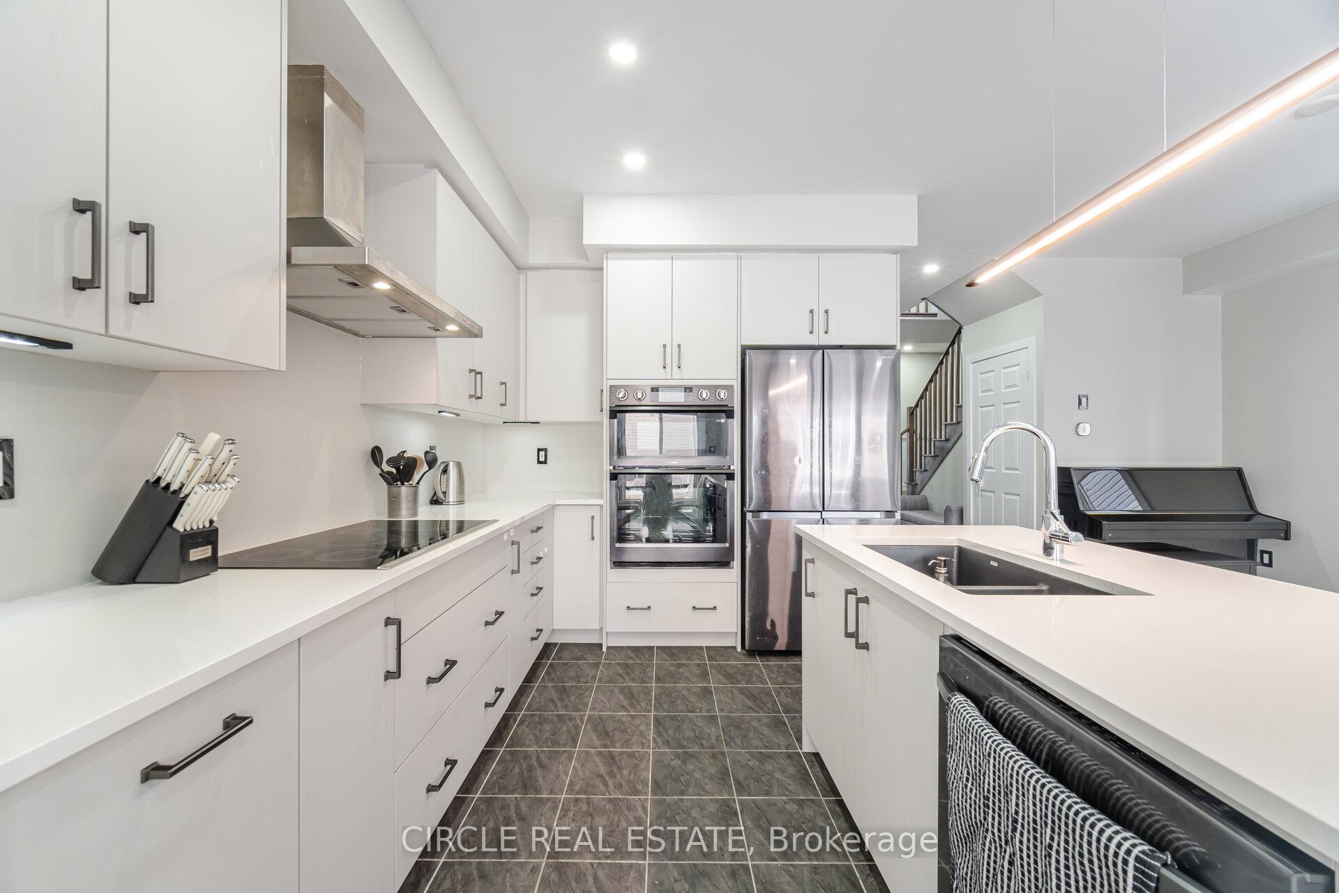 Photo 19 of 112 Lilac Circle, Haldimand — HOMEH